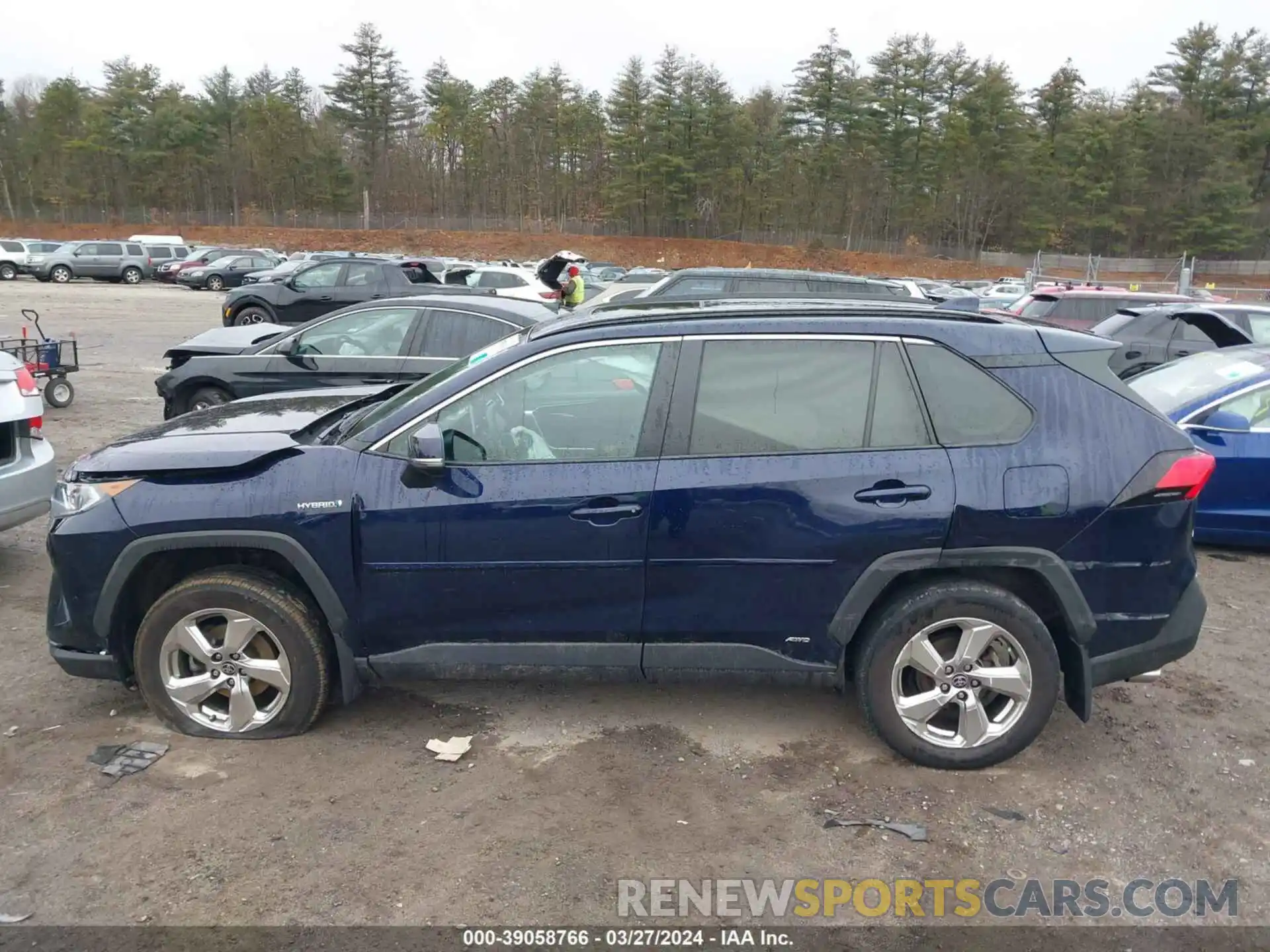 15 Photograph of a damaged car 4T3B6RFVXMU046273 TOYOTA RAV4 2021