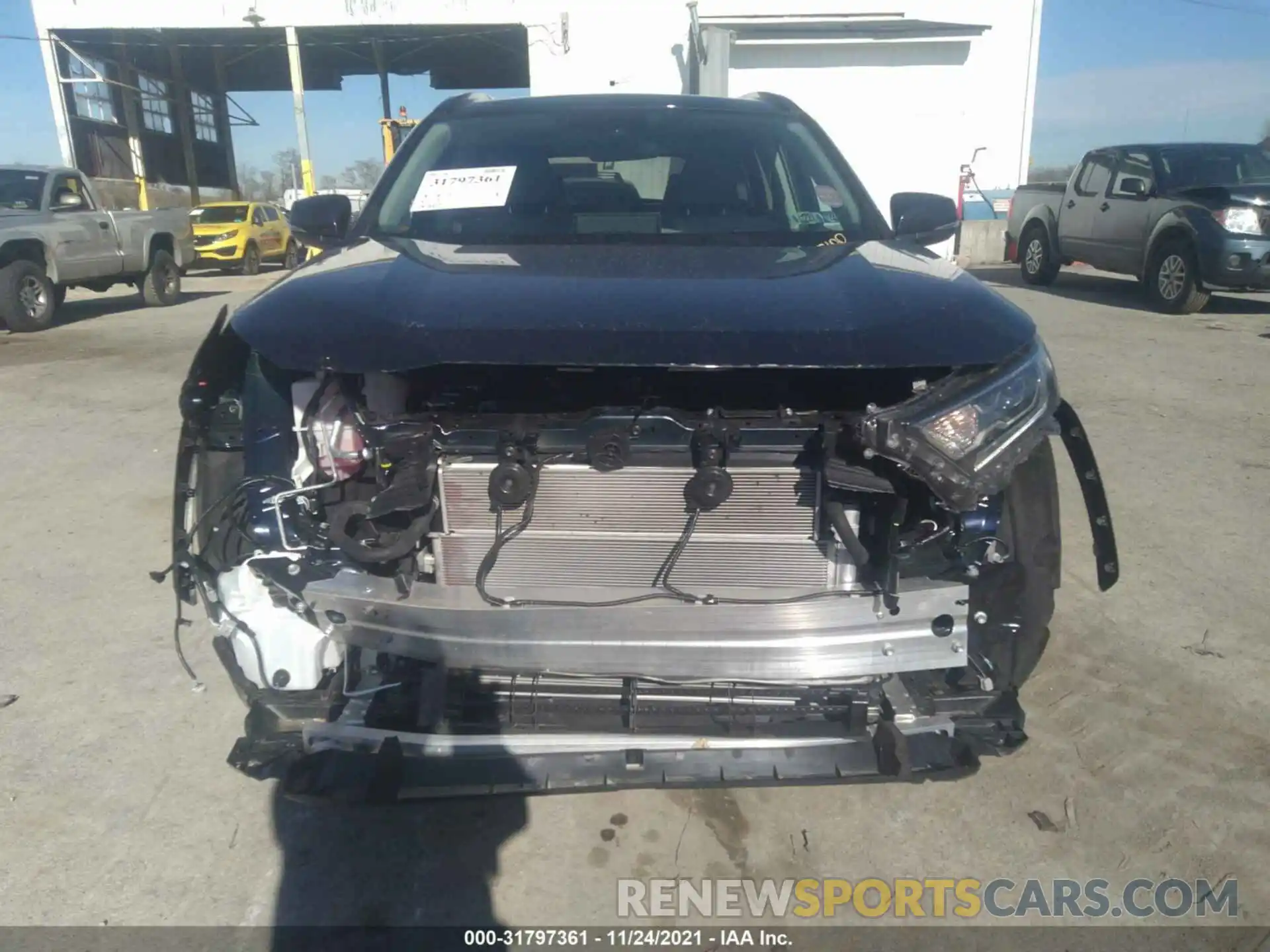 6 Photograph of a damaged car 4T3B6RFVXMU050100 TOYOTA RAV4 2021