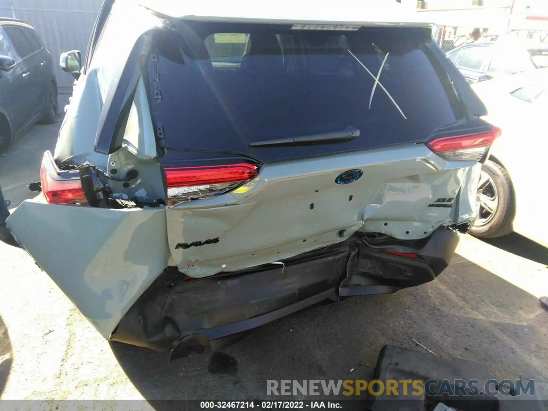 6 Photograph of a damaged car 4T3B6RFVXMU051876 TOYOTA RAV4 2021