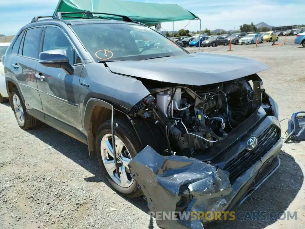 1 Photograph of a damaged car 4T3D6RFV0MU040393 TOYOTA RAV4 2021