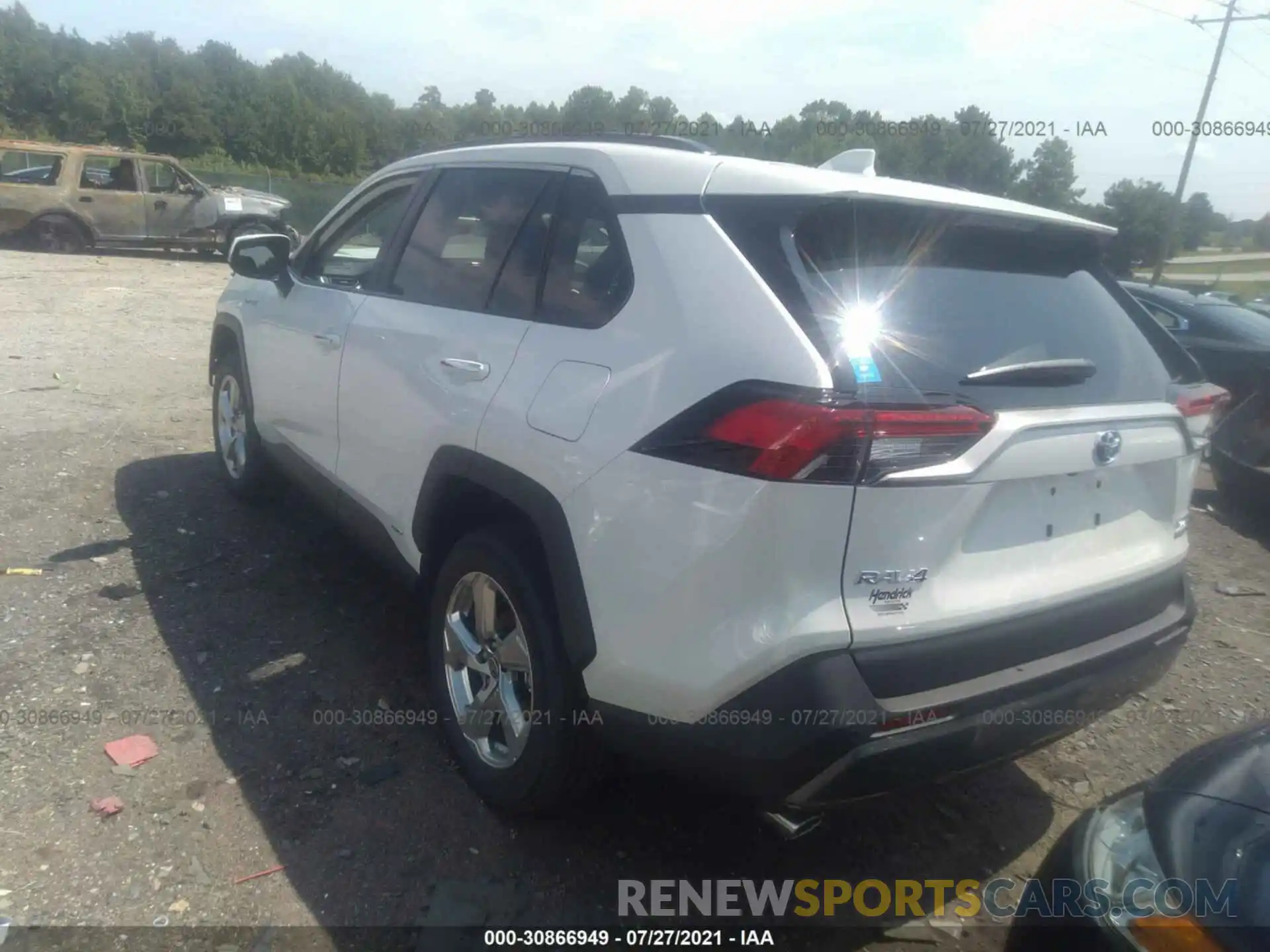 3 Photograph of a damaged car 4T3D6RFV0MU041284 TOYOTA RAV4 2021