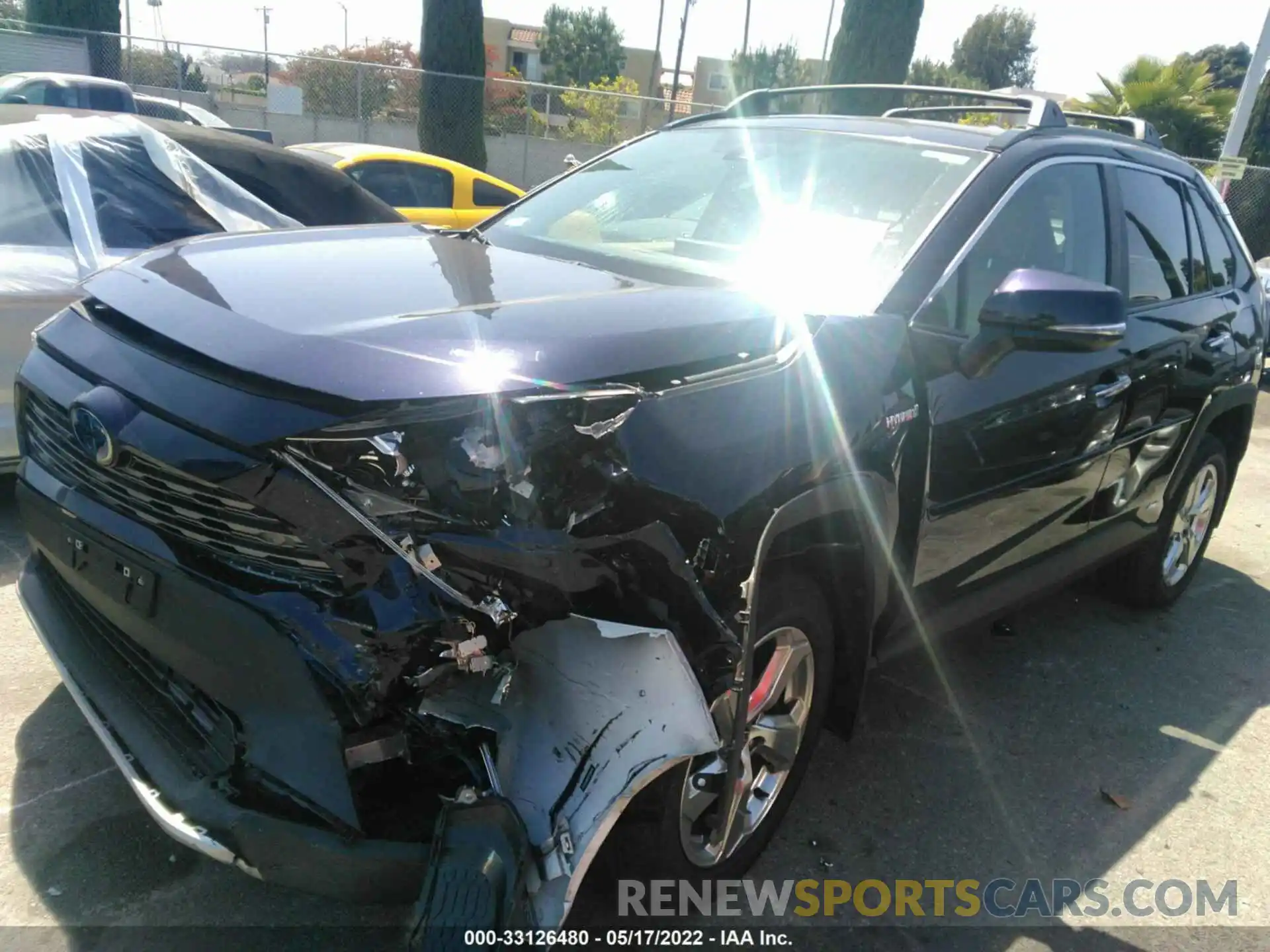 2 Photograph of a damaged car 4T3D6RFV1MU044310 TOYOTA RAV4 2021