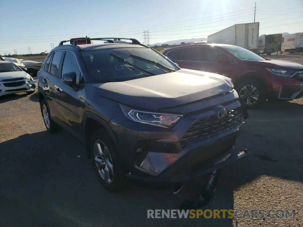 1 Photograph of a damaged car 4T3D6RFV1MU063696 TOYOTA RAV4 2021