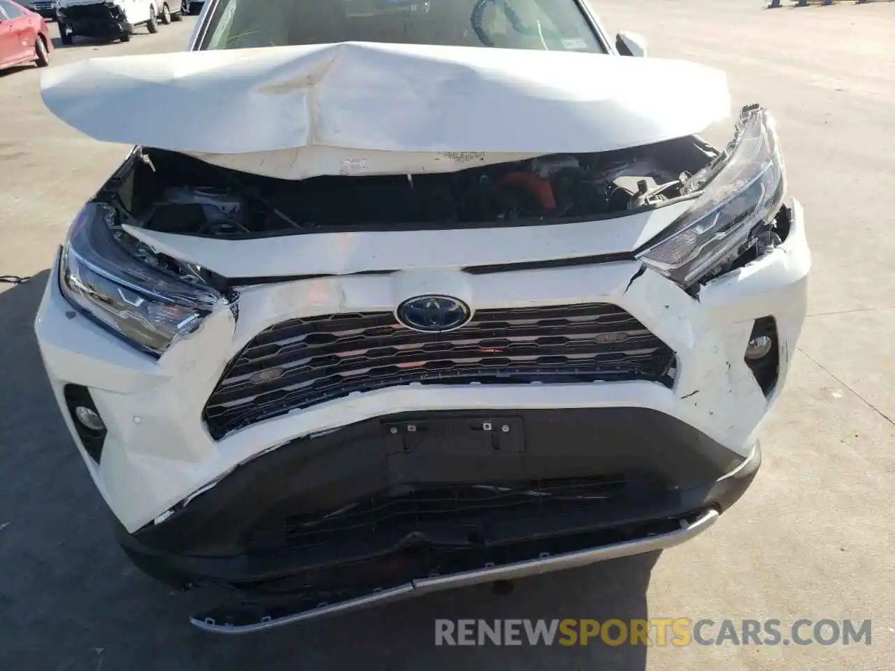 7 Photograph of a damaged car 4T3D6RFV3MU043272 TOYOTA RAV4 2021