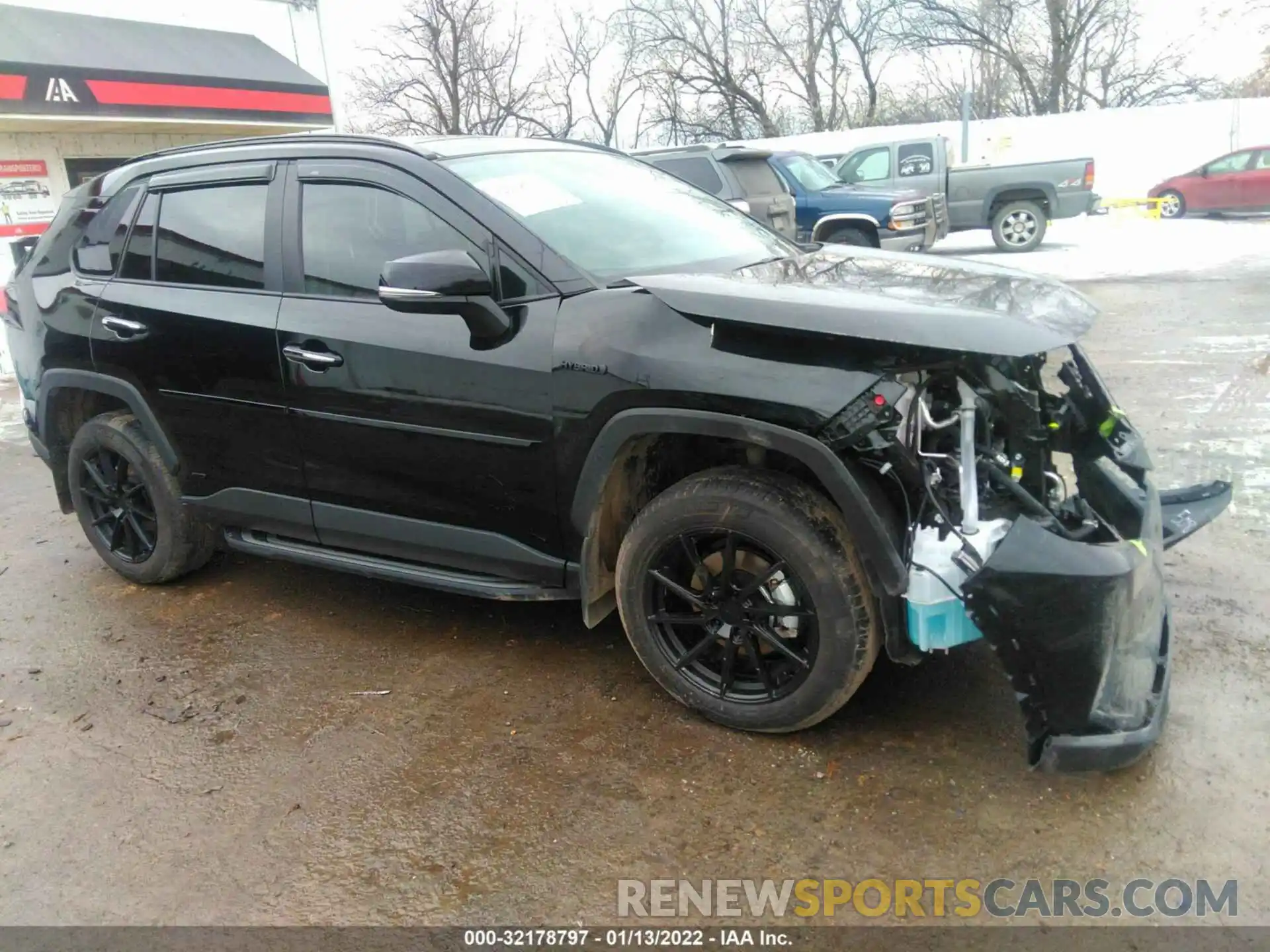 1 Photograph of a damaged car 4T3D6RFV3MU045152 TOYOTA RAV4 2021