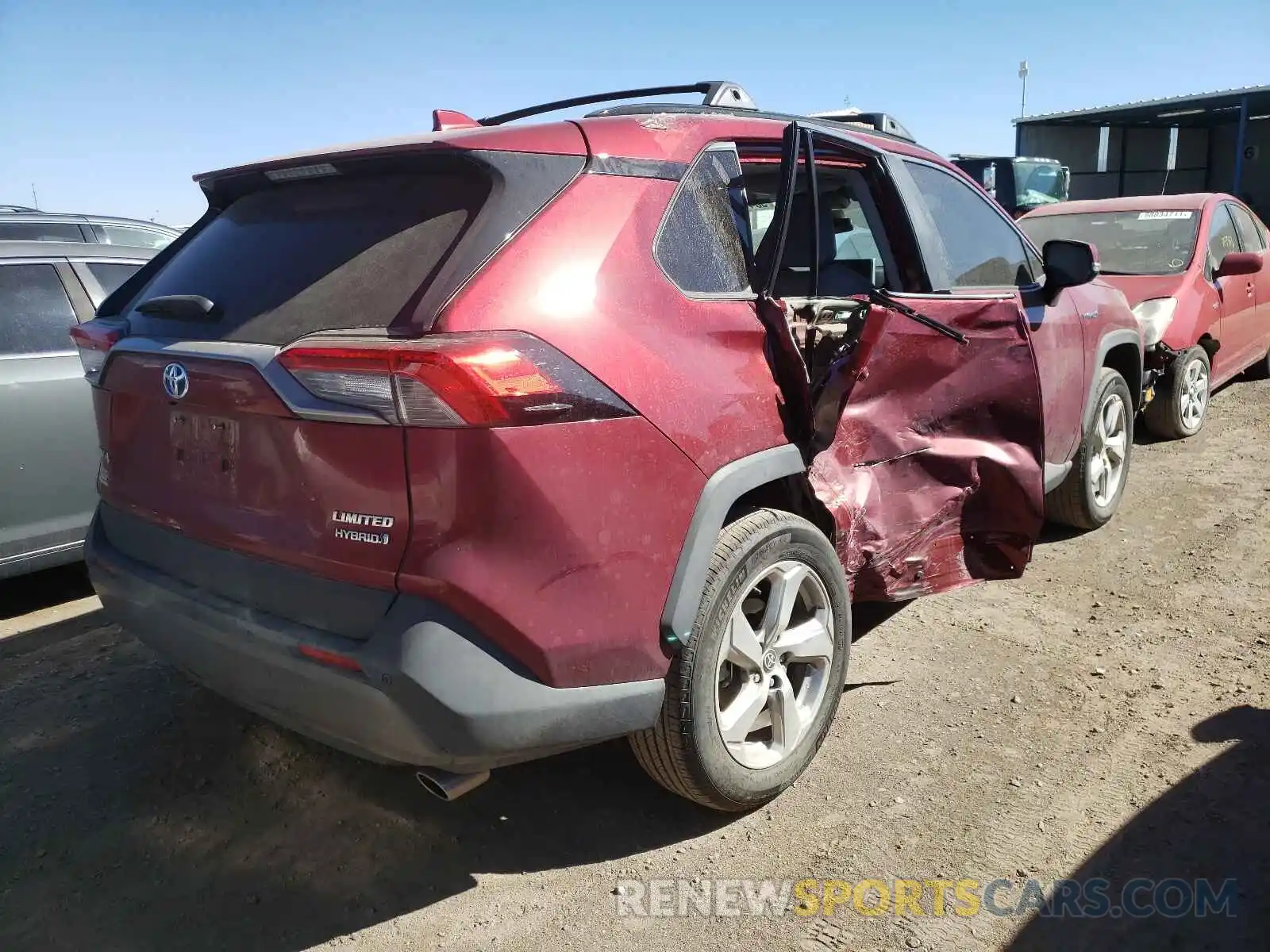 4 Photograph of a damaged car 4T3D6RFV4MU032779 TOYOTA RAV4 2021