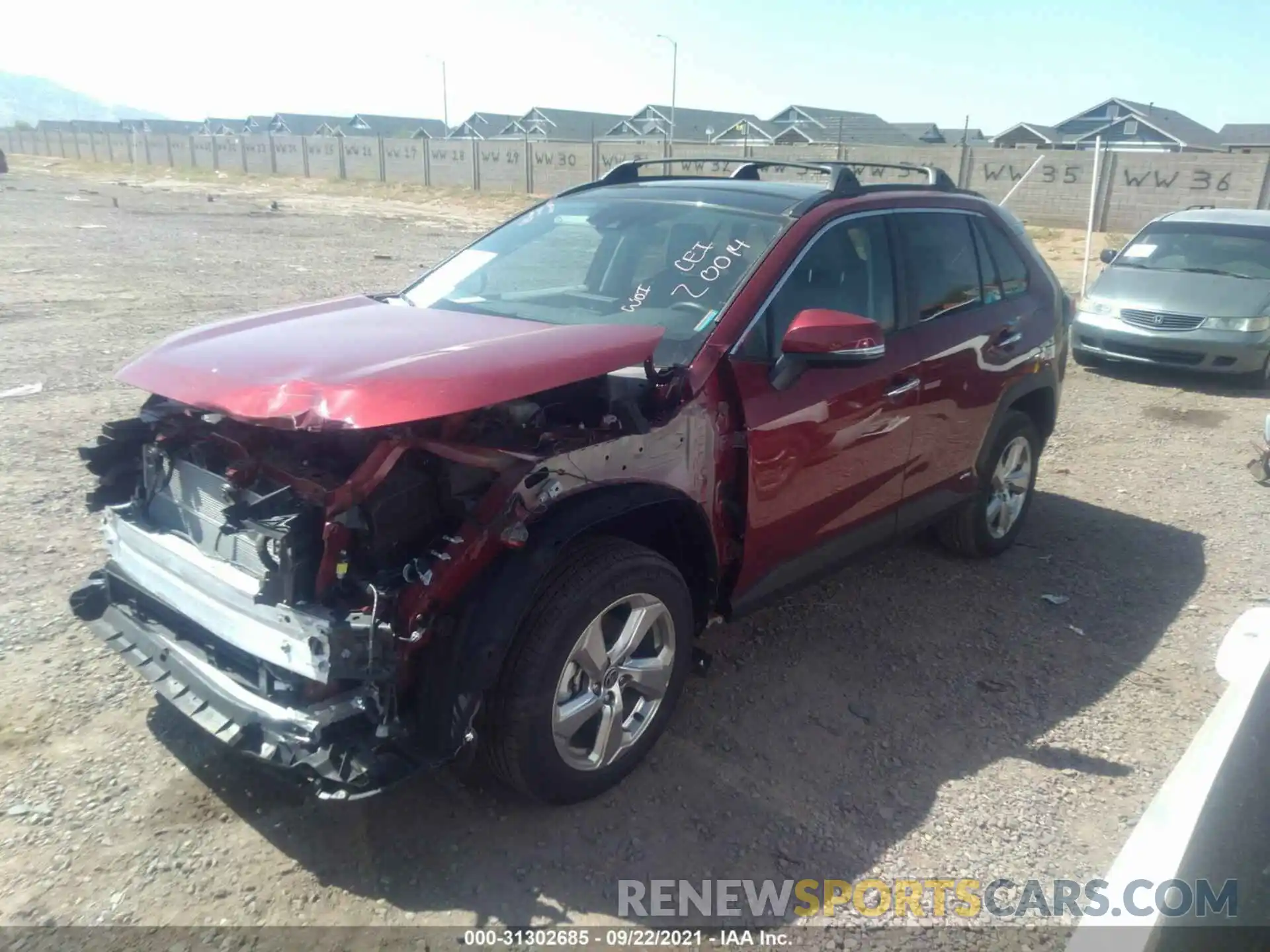 2 Photograph of a damaged car 4T3D6RFV5MU033116 TOYOTA RAV4 2021