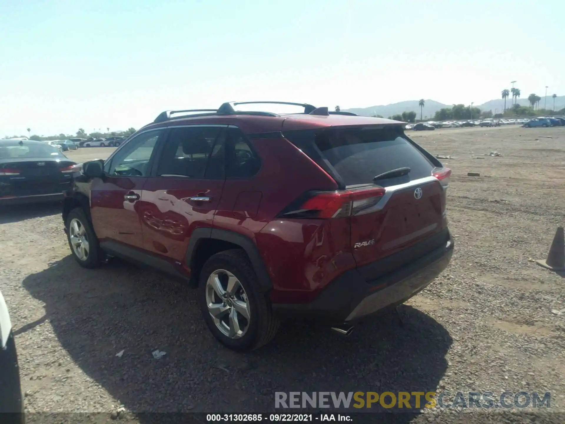 3 Photograph of a damaged car 4T3D6RFV5MU033116 TOYOTA RAV4 2021