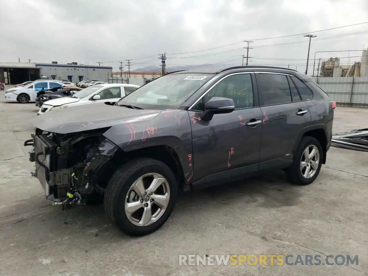 2 Photograph of a damaged car 4T3D6RFV5MU034704 TOYOTA RAV4 2021