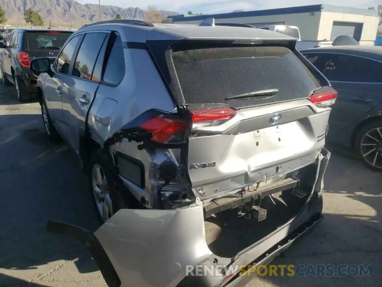 3 Photograph of a damaged car 4T3D6RFV5MU042012 TOYOTA RAV4 2021