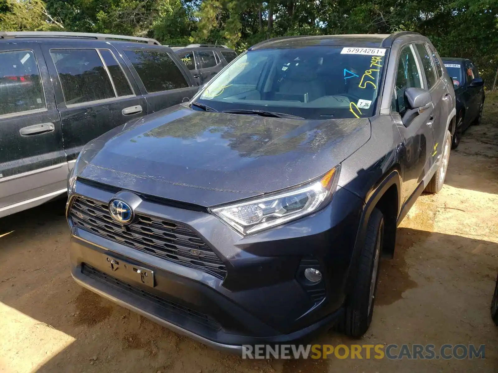 2 Photograph of a damaged car 4T3D6RFV5MU045959 TOYOTA RAV4 2021