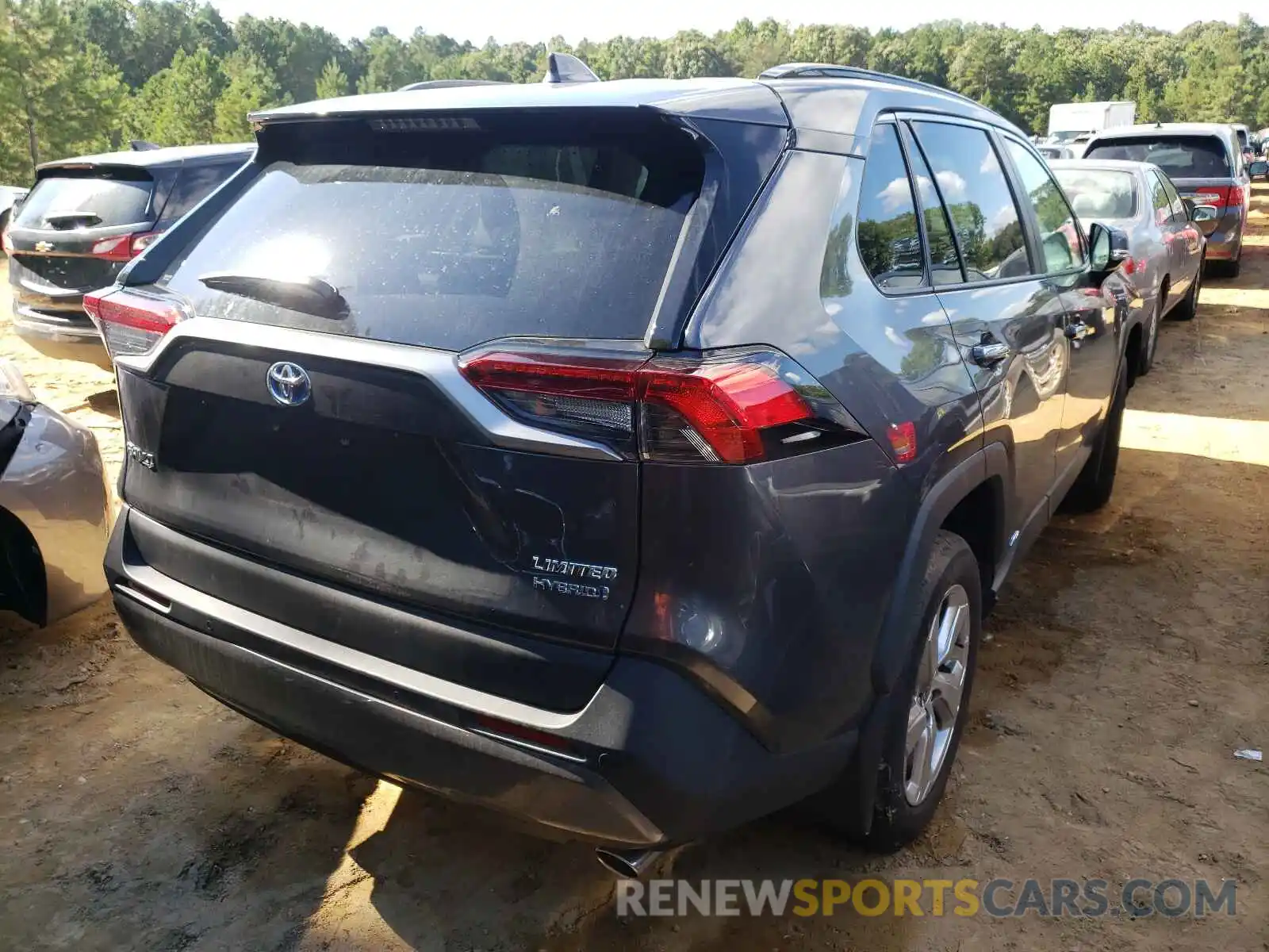 4 Photograph of a damaged car 4T3D6RFV5MU045959 TOYOTA RAV4 2021