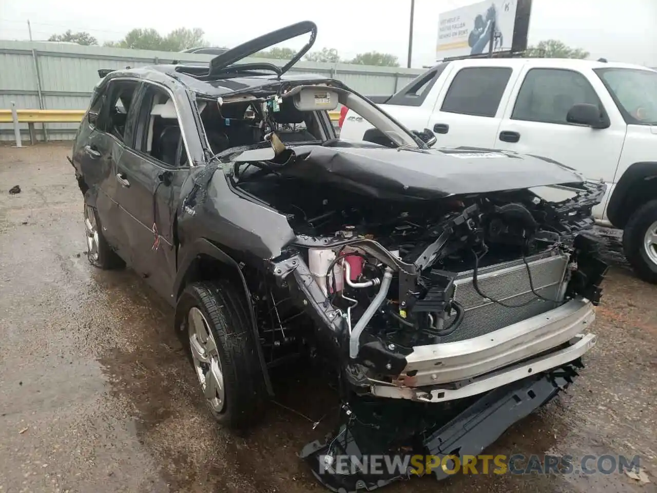 1 Photograph of a damaged car 4T3D6RFV6MU055903 TOYOTA RAV4 2021