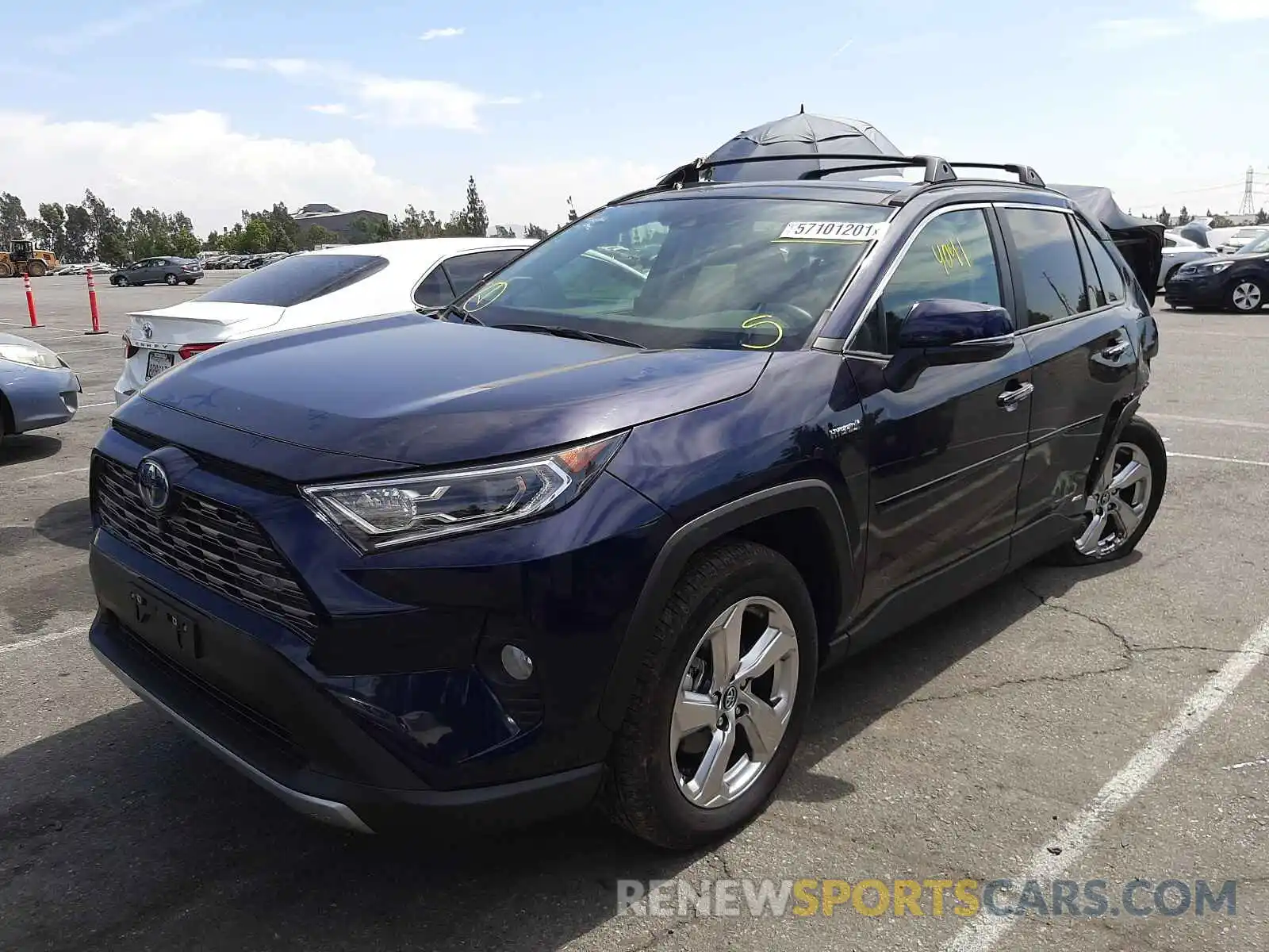 2 Фотография поврежденного автомобиля 4T3D6RFV7MU026507 TOYOTA RAV4 2021