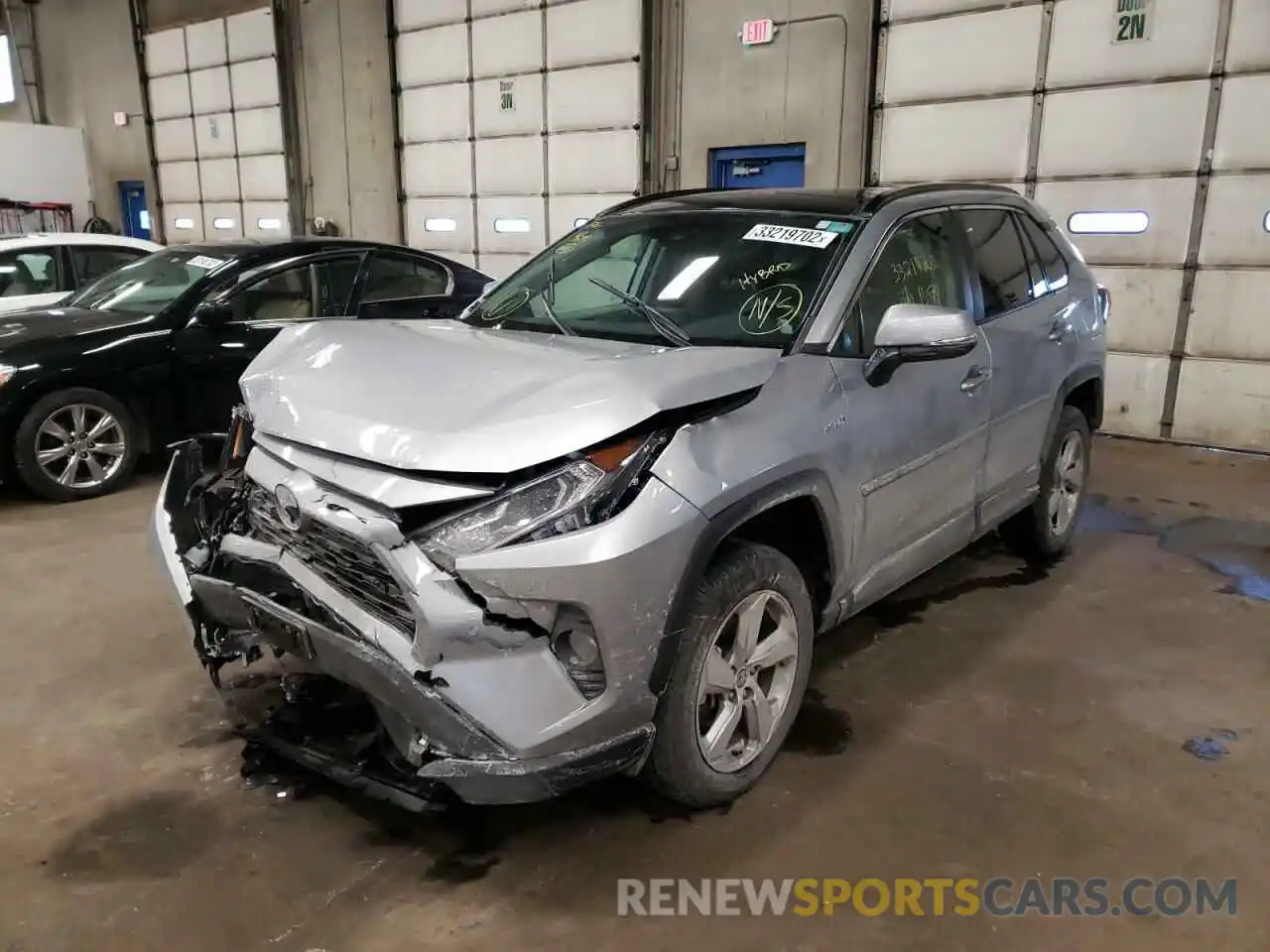 2 Photograph of a damaged car 4T3D6RFV7MU032887 TOYOTA RAV4 2021