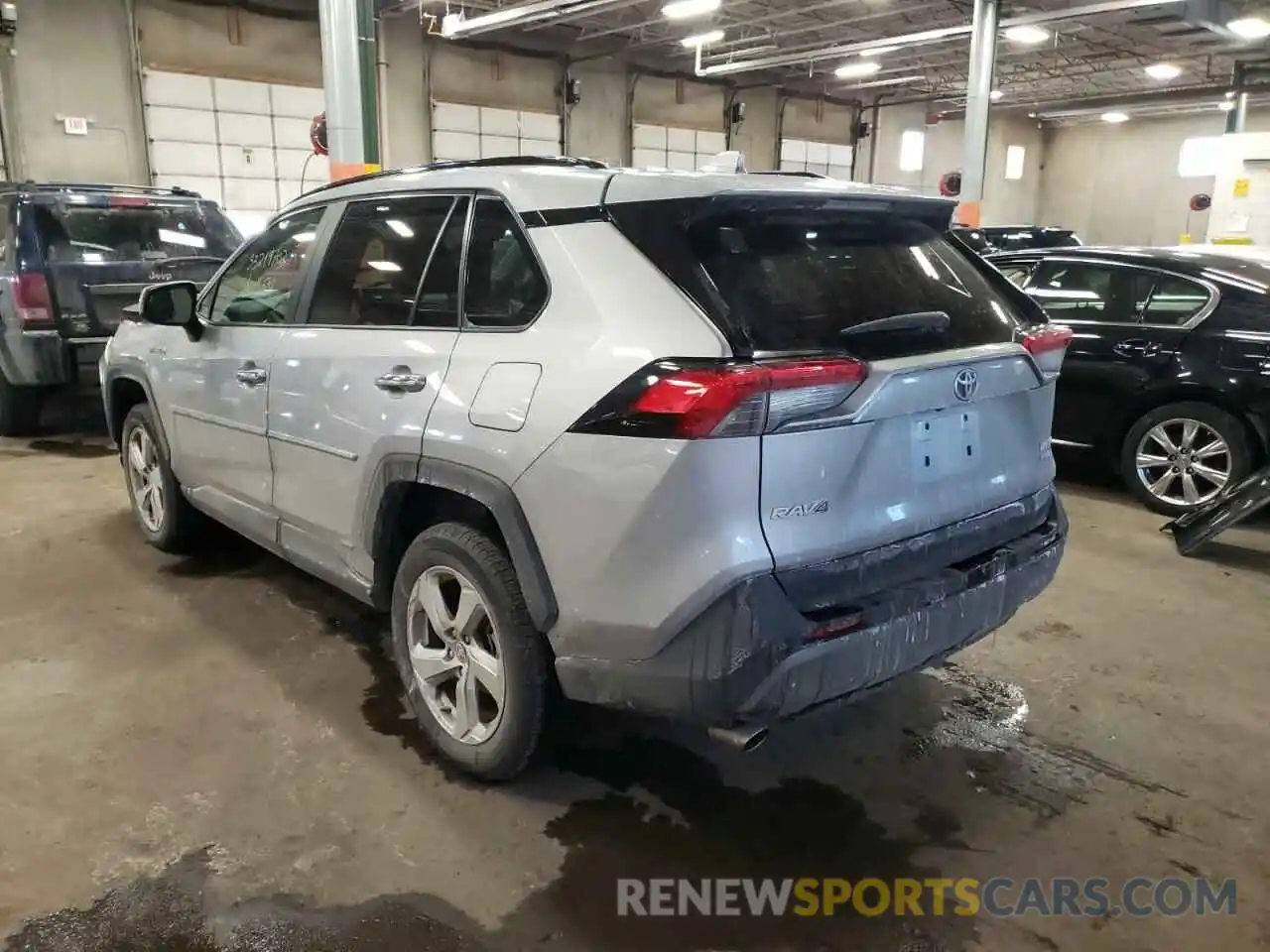 3 Photograph of a damaged car 4T3D6RFV7MU032887 TOYOTA RAV4 2021