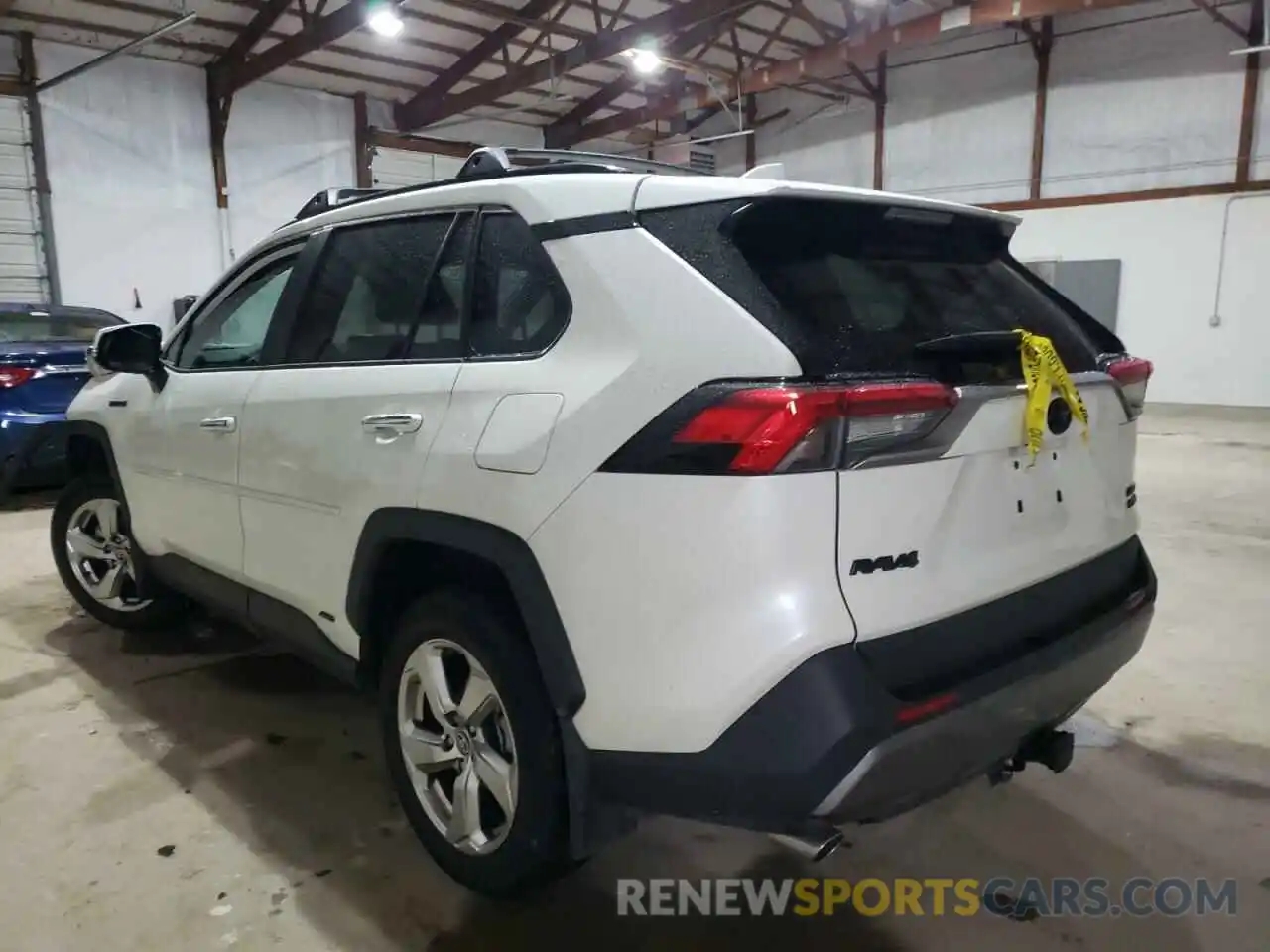 3 Photograph of a damaged car 4T3D6RFV7MU038656 TOYOTA RAV4 2021