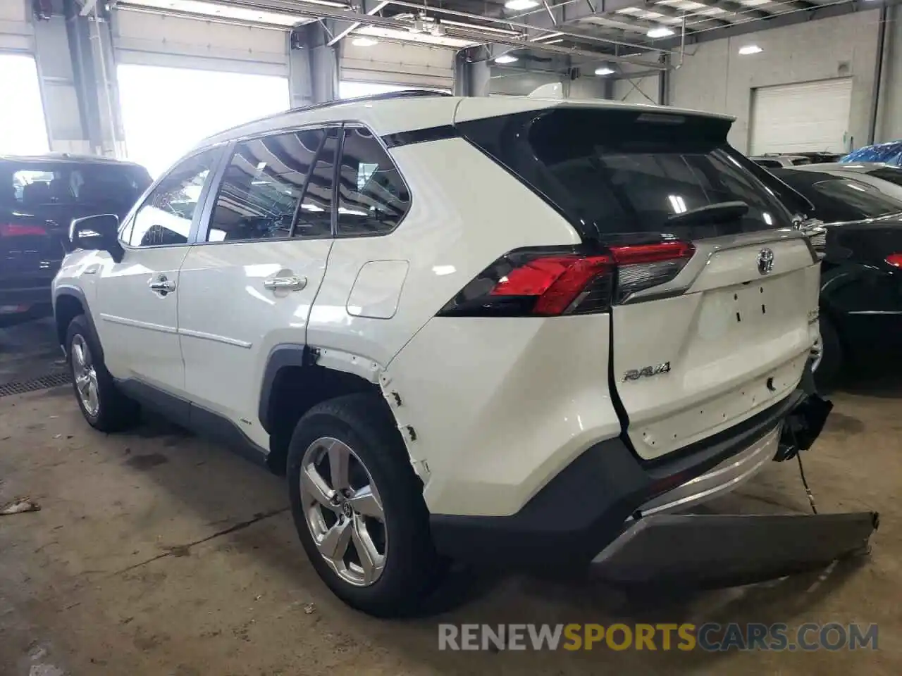 3 Photograph of a damaged car 4T3D6RFV7MU062018 TOYOTA RAV4 2021