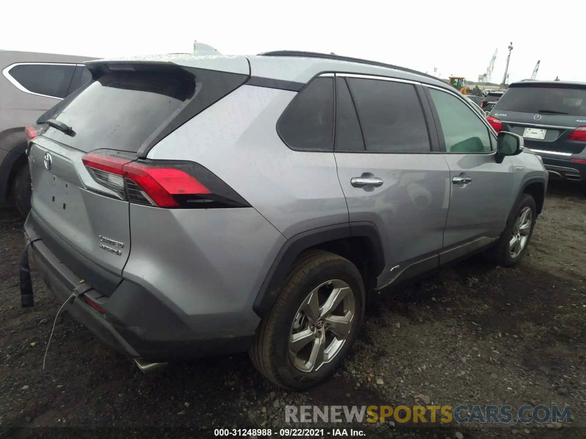 4 Photograph of a damaged car 4T3D6RFV8MU017640 TOYOTA RAV4 2021