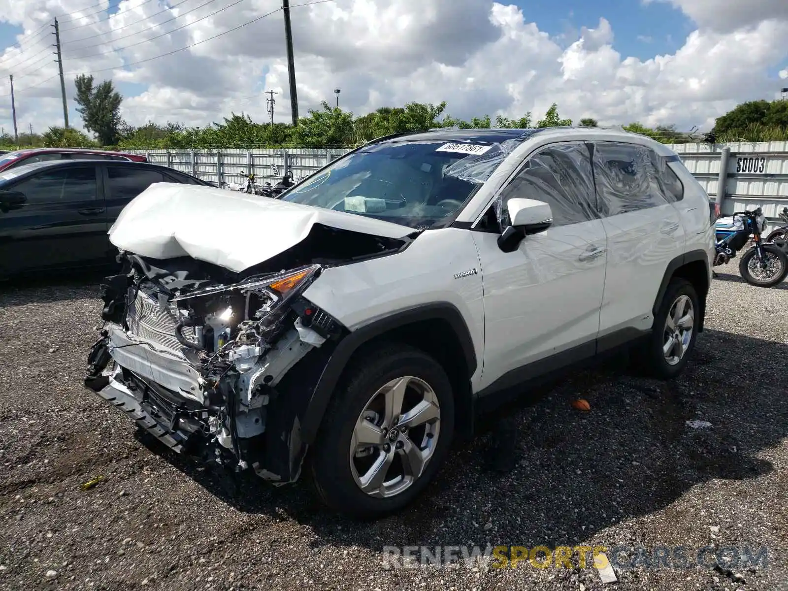 2 Photograph of a damaged car 4T3D6RFV8MU038469 TOYOTA RAV4 2021