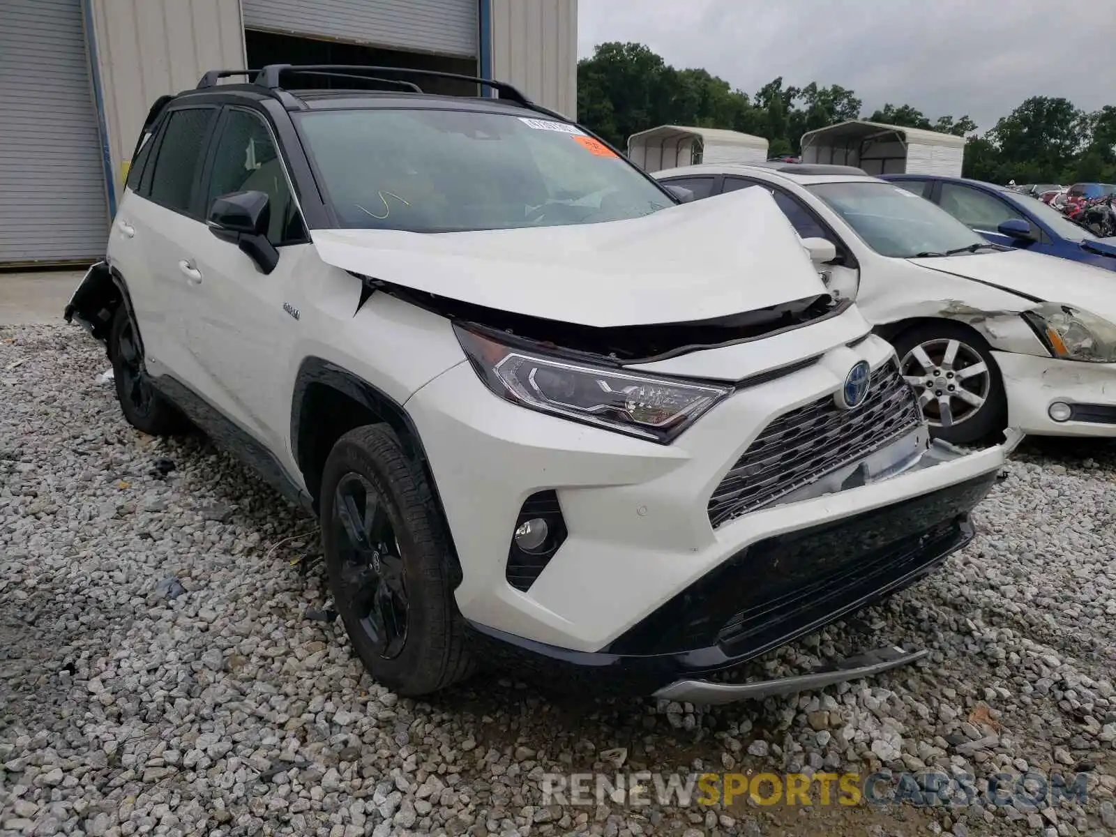 1 Photograph of a damaged car 4T3E6RFV0MU030287 TOYOTA RAV4 2021