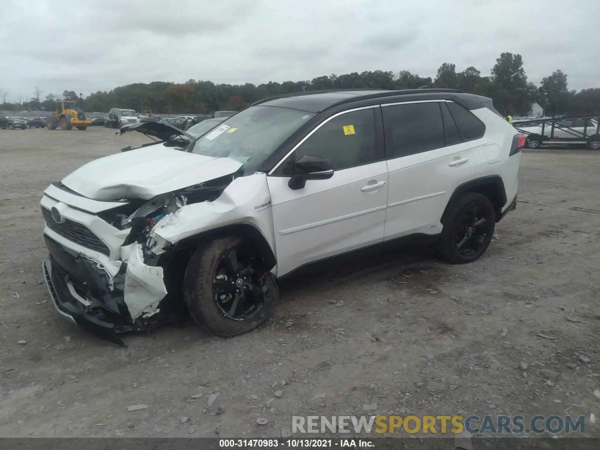 2 Photograph of a damaged car 4T3E6RFV0MU033254 TOYOTA RAV4 2021