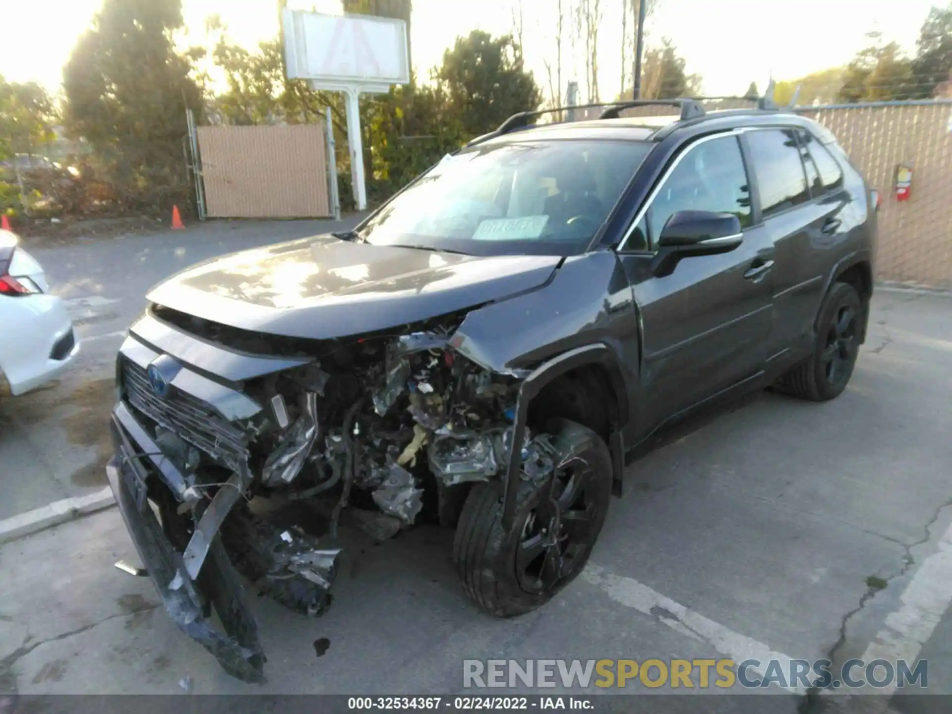 2 Photograph of a damaged car 4T3E6RFV1MU030461 TOYOTA RAV4 2021