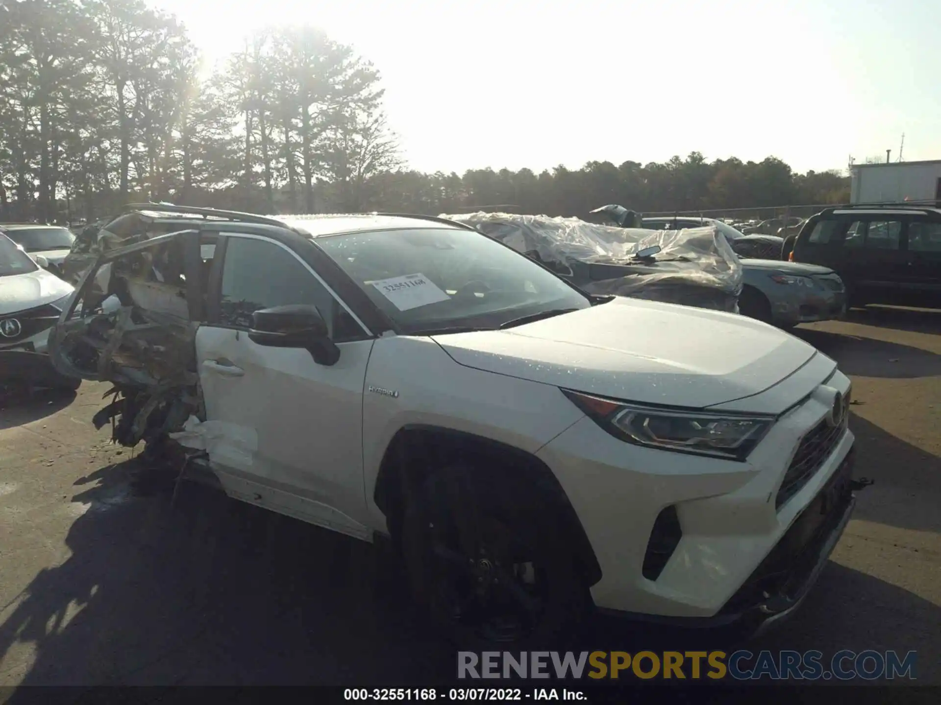 1 Photograph of a damaged car 4T3E6RFV1MU035238 TOYOTA RAV4 2021