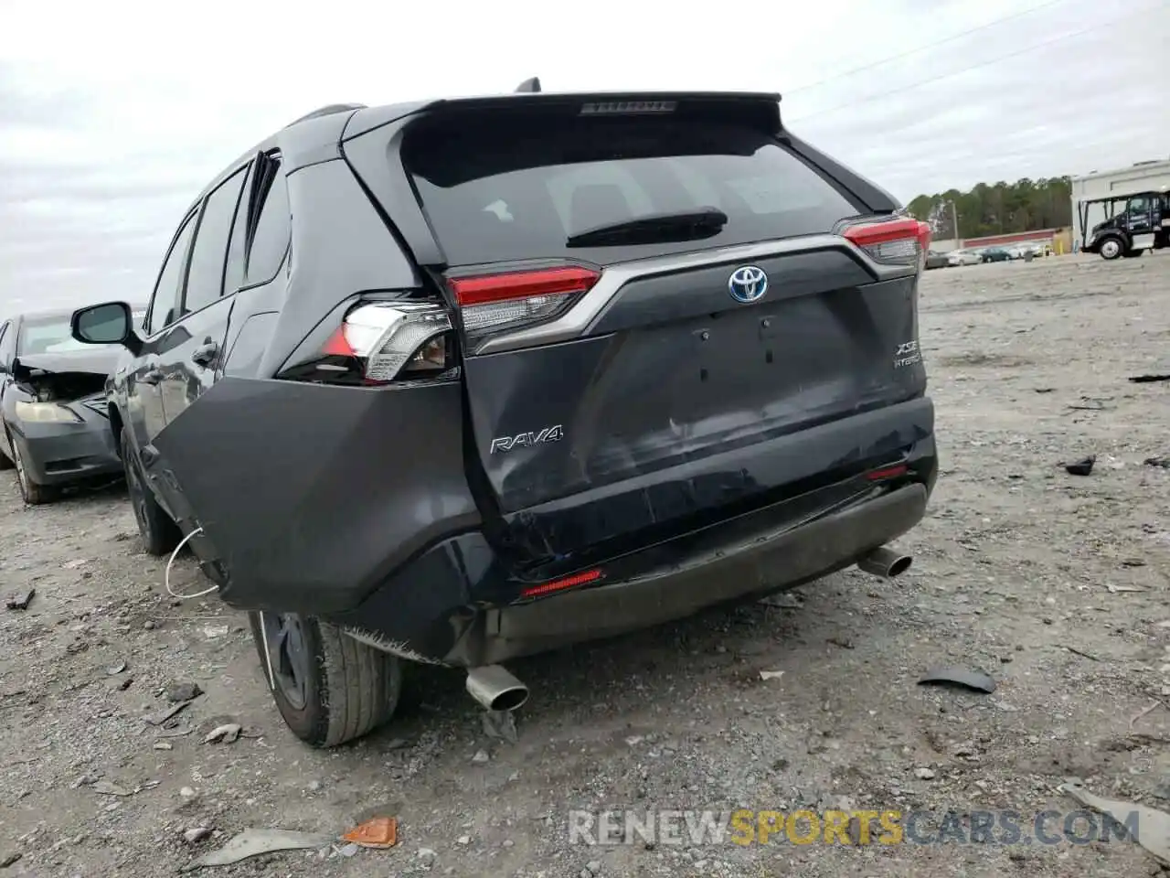 3 Photograph of a damaged car 4T3E6RFV2MU038553 TOYOTA RAV4 2021