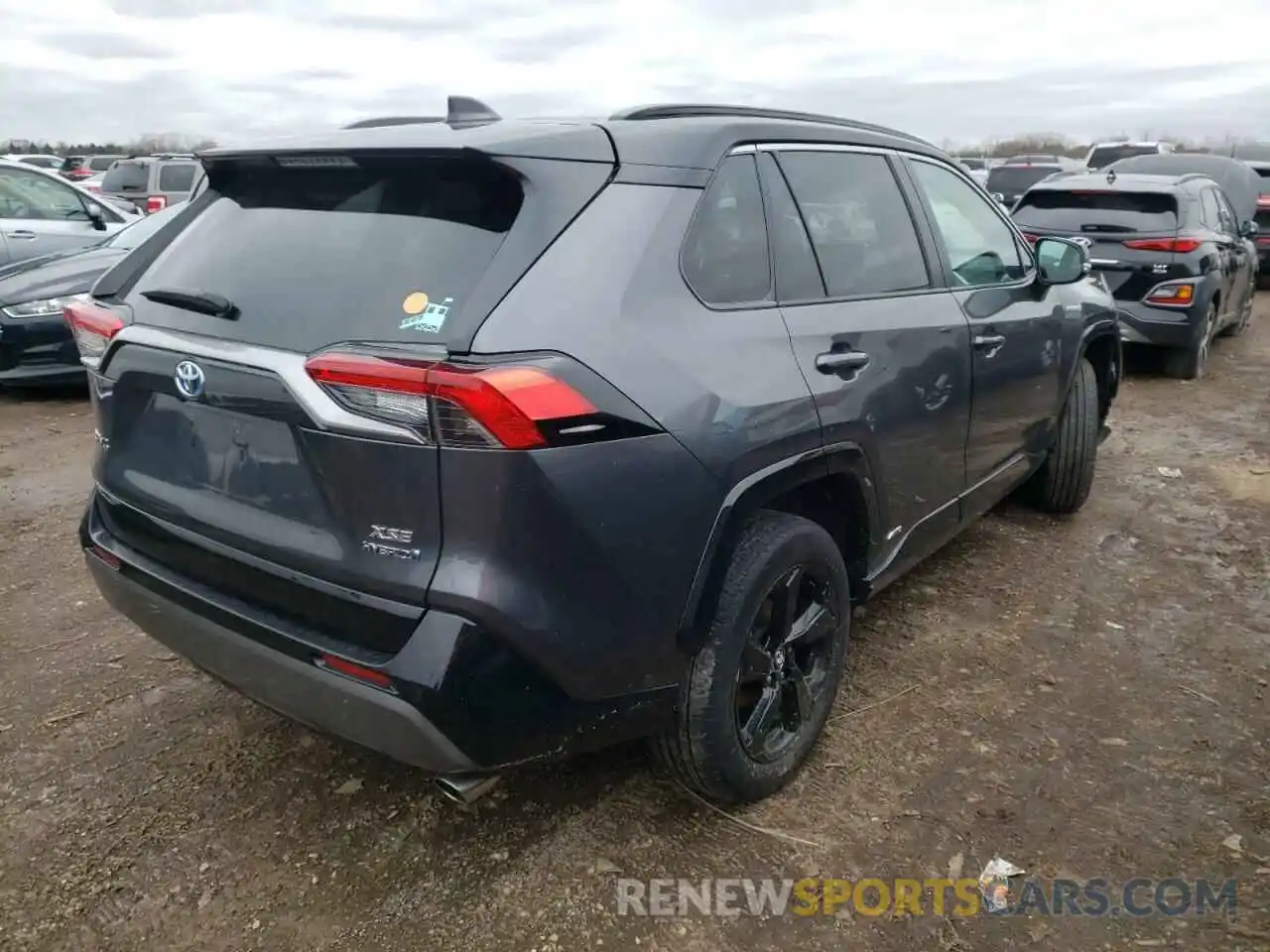 3 Photograph of a damaged car 4T3E6RFV3MU019719 TOYOTA RAV4 2021