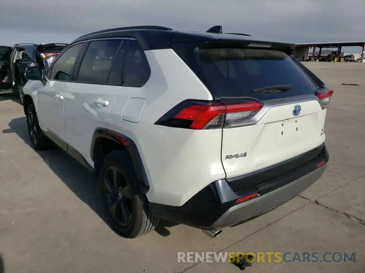 3 Photograph of a damaged car 4T3E6RFV3MU036634 TOYOTA RAV4 2021