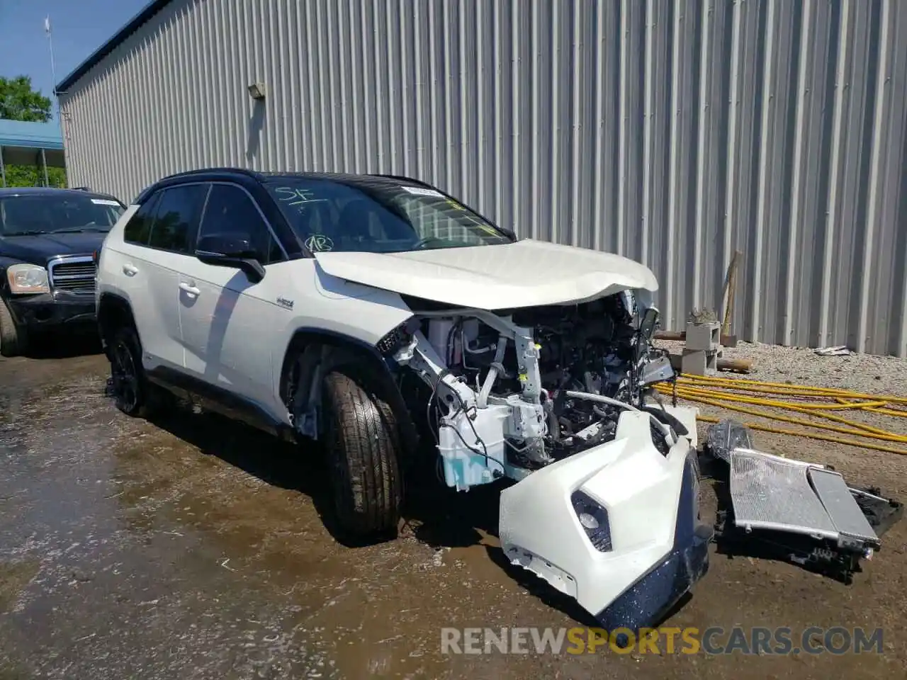 1 Photograph of a damaged car 4T3E6RFV4MU048355 TOYOTA RAV4 2021