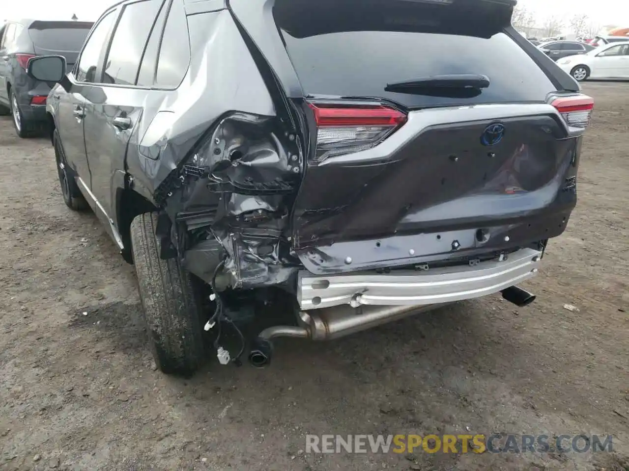 9 Photograph of a damaged car 4T3E6RFV5MU007975 TOYOTA RAV4 2021