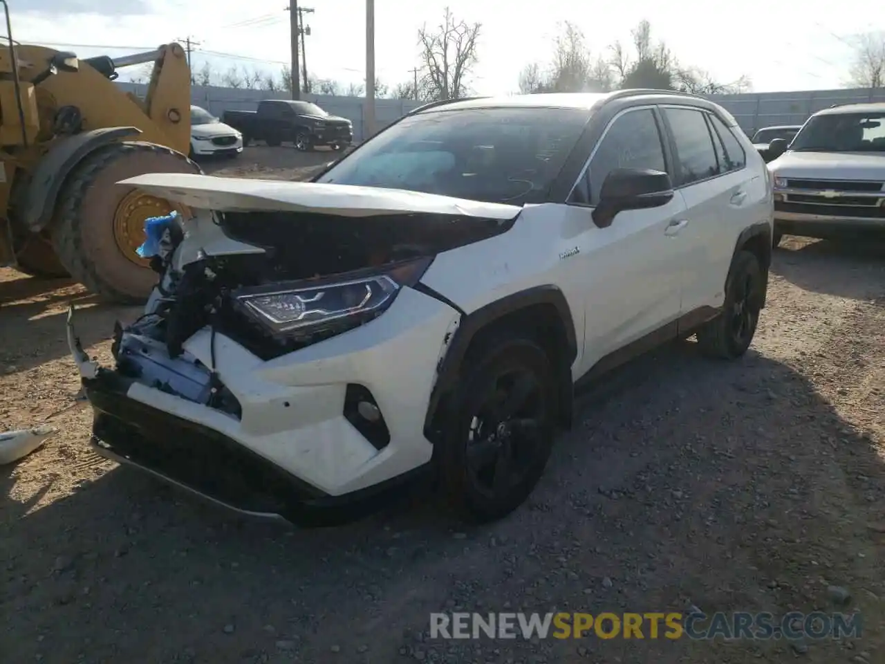 2 Photograph of a damaged car 4T3E6RFV5MU033167 TOYOTA RAV4 2021