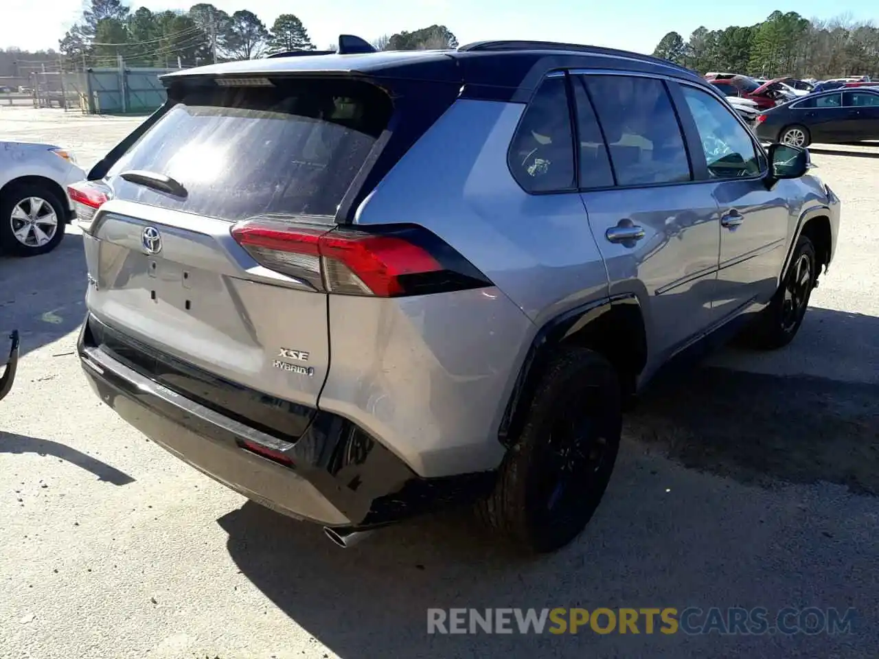 4 Photograph of a damaged car 4T3E6RFV5MU051300 TOYOTA RAV4 2021