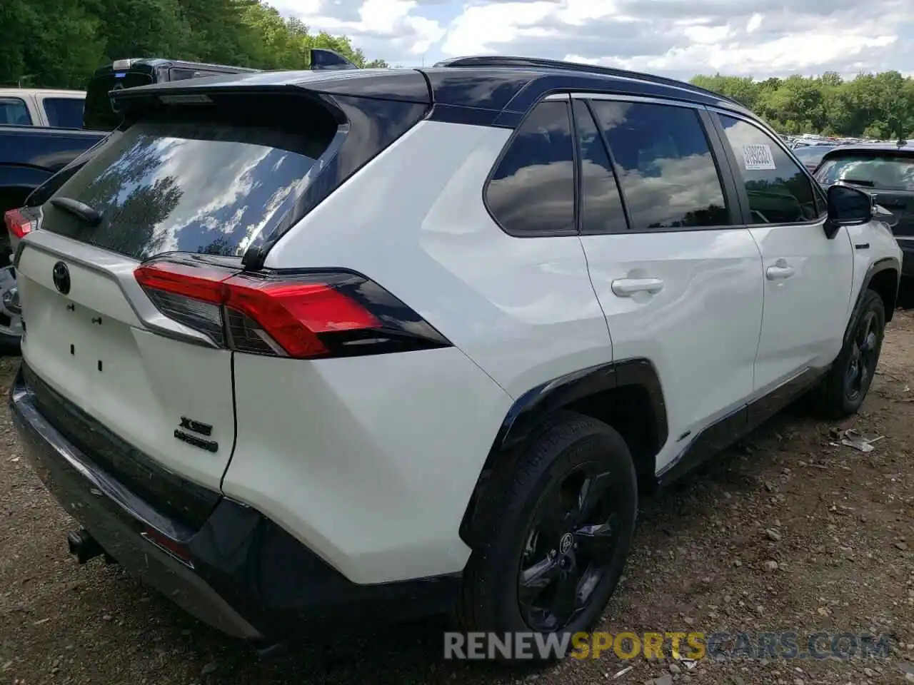 4 Photograph of a damaged car 4T3E6RFV5MU057307 TOYOTA RAV4 2021