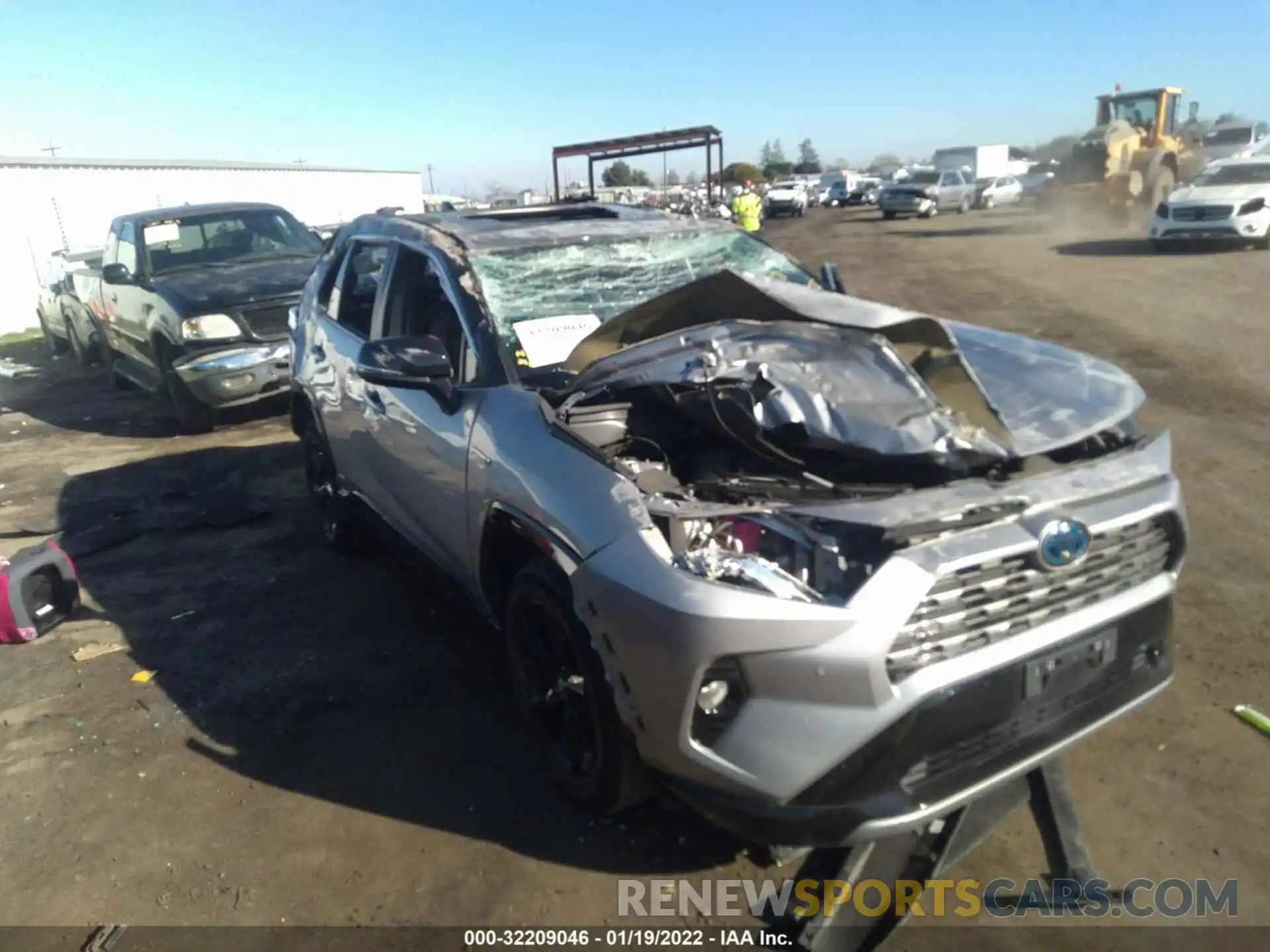 1 Photograph of a damaged car 4T3E6RFV6MU010769 TOYOTA RAV4 2021