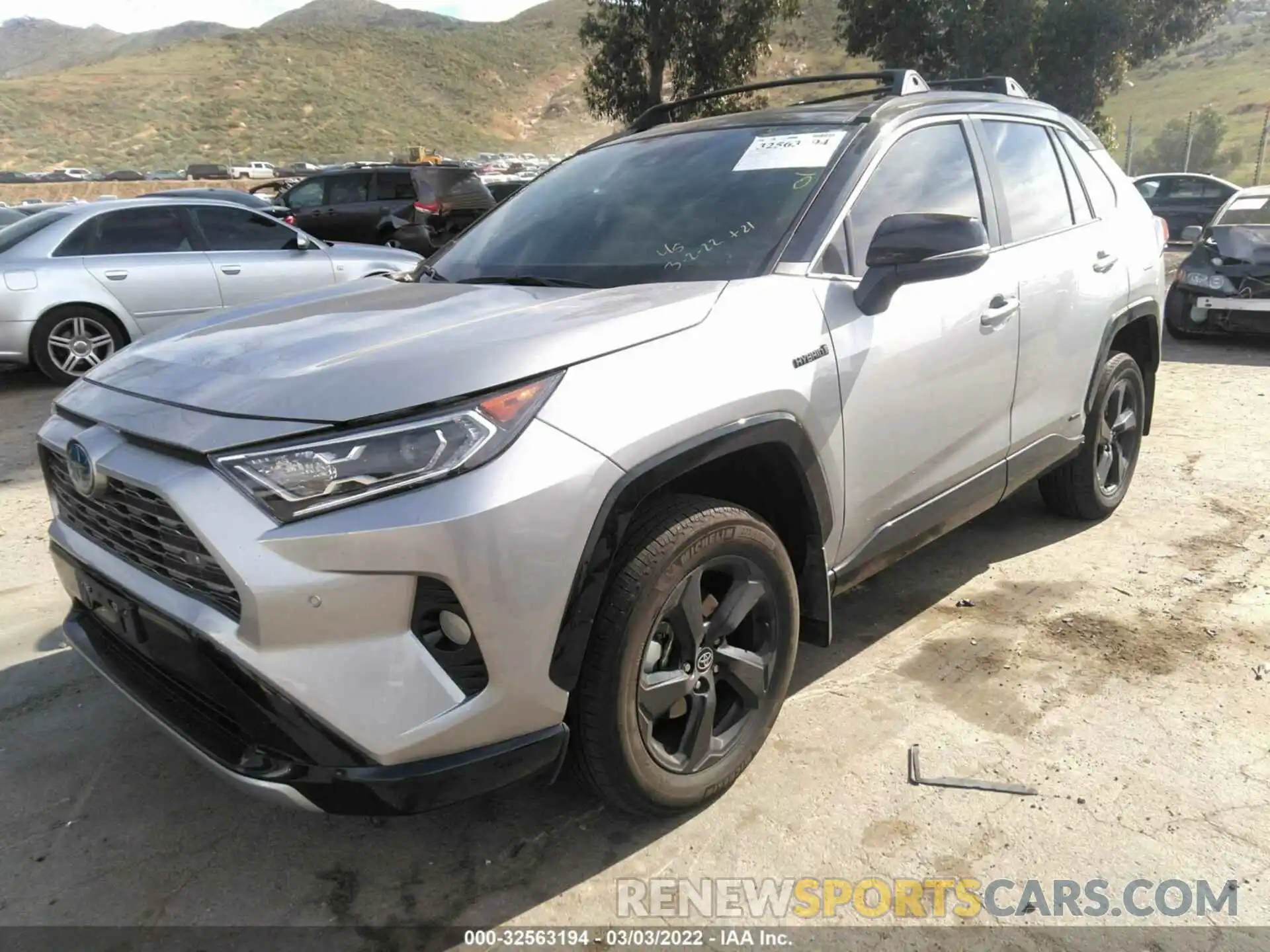 2 Photograph of a damaged car 4T3E6RFV6MU011243 TOYOTA RAV4 2021