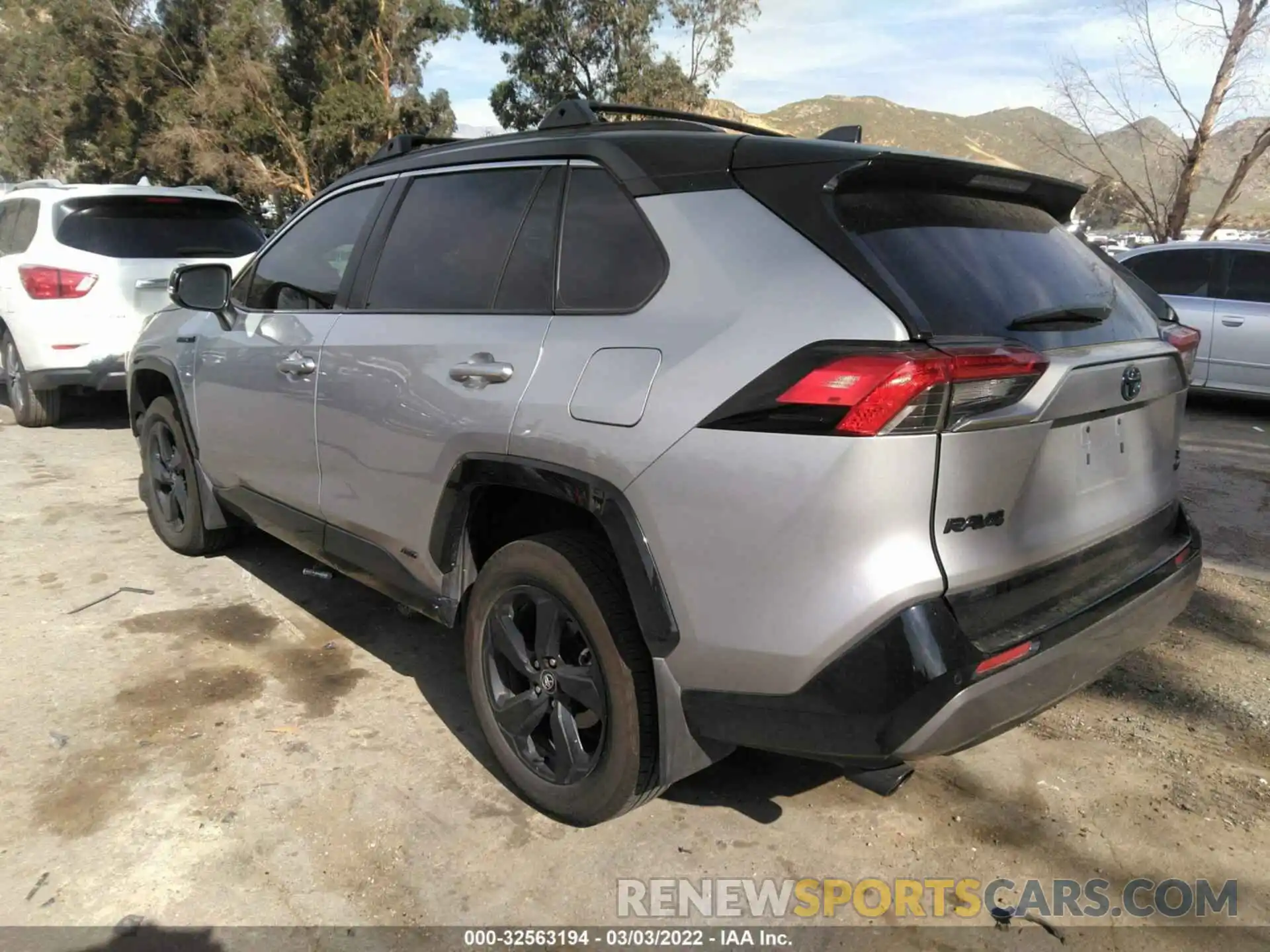 3 Photograph of a damaged car 4T3E6RFV6MU011243 TOYOTA RAV4 2021