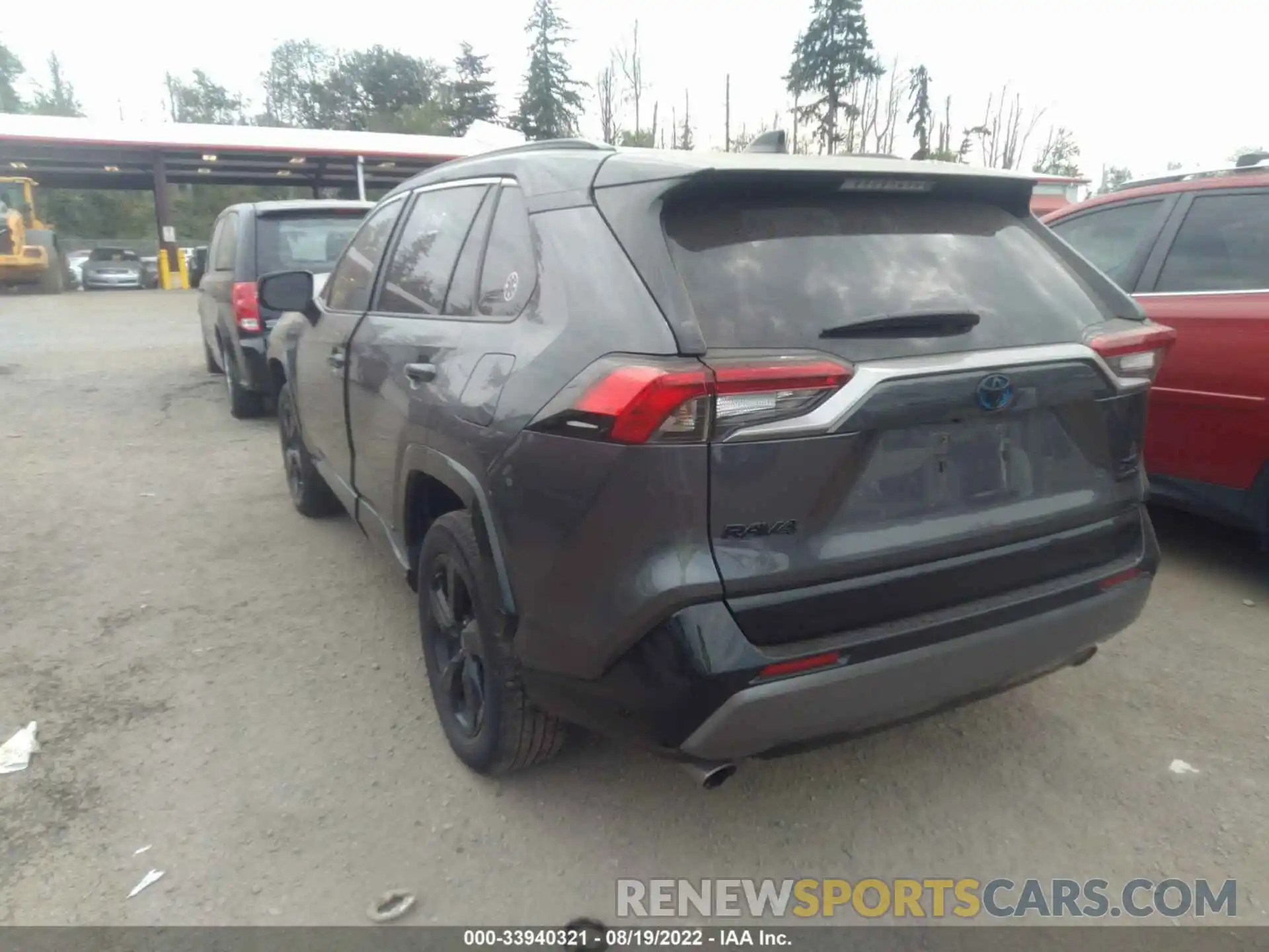 3 Photograph of a damaged car 4T3E6RFV6MU053136 TOYOTA RAV4 2021