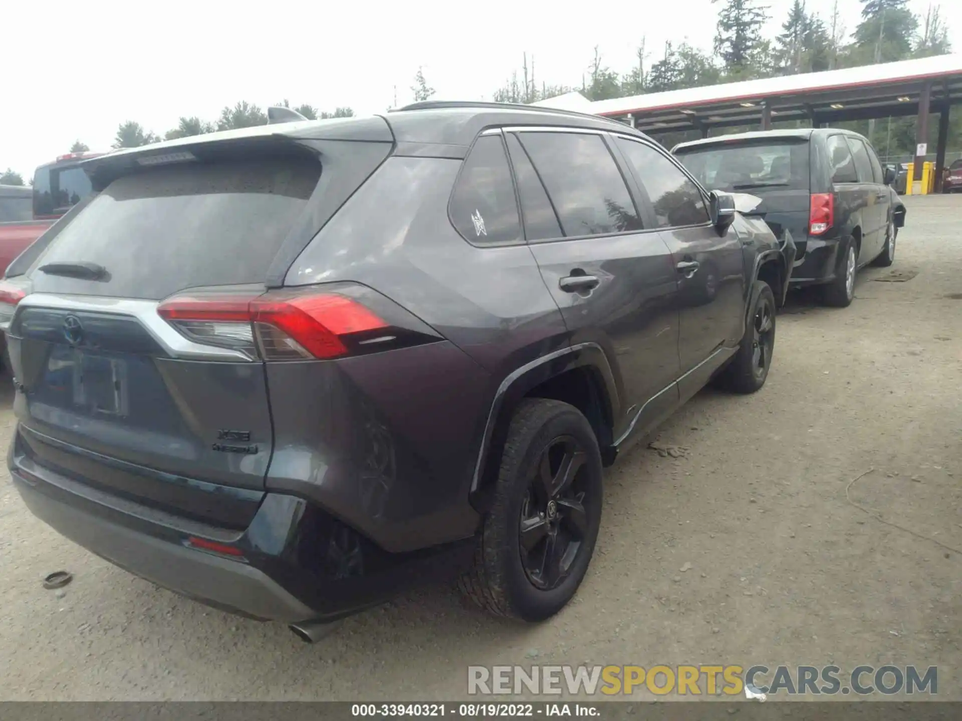 4 Photograph of a damaged car 4T3E6RFV6MU053136 TOYOTA RAV4 2021