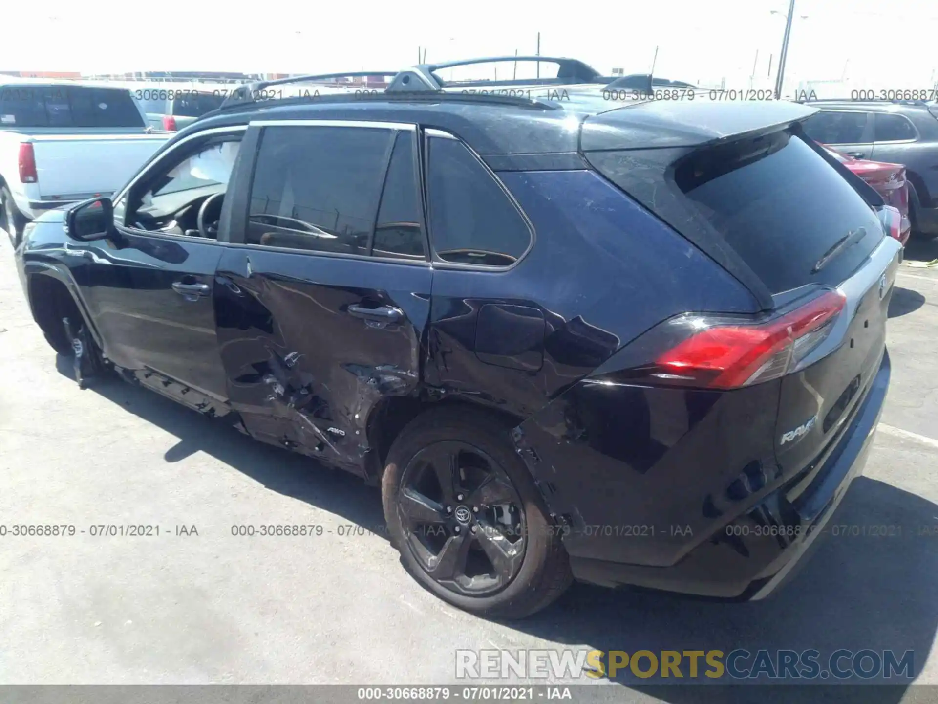 6 Photograph of a damaged car 4T3E6RFV7MU011574 TOYOTA RAV4 2021