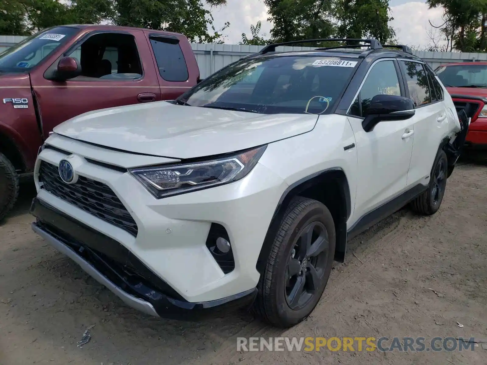 2 Photograph of a damaged car 4T3E6RFV7MU042050 TOYOTA RAV4 2021