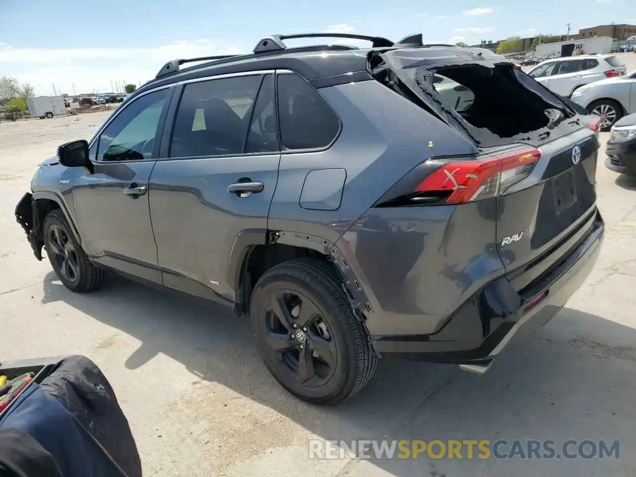 2 Photograph of a damaged car 4T3E6RFV8MU032126 TOYOTA RAV4 2021