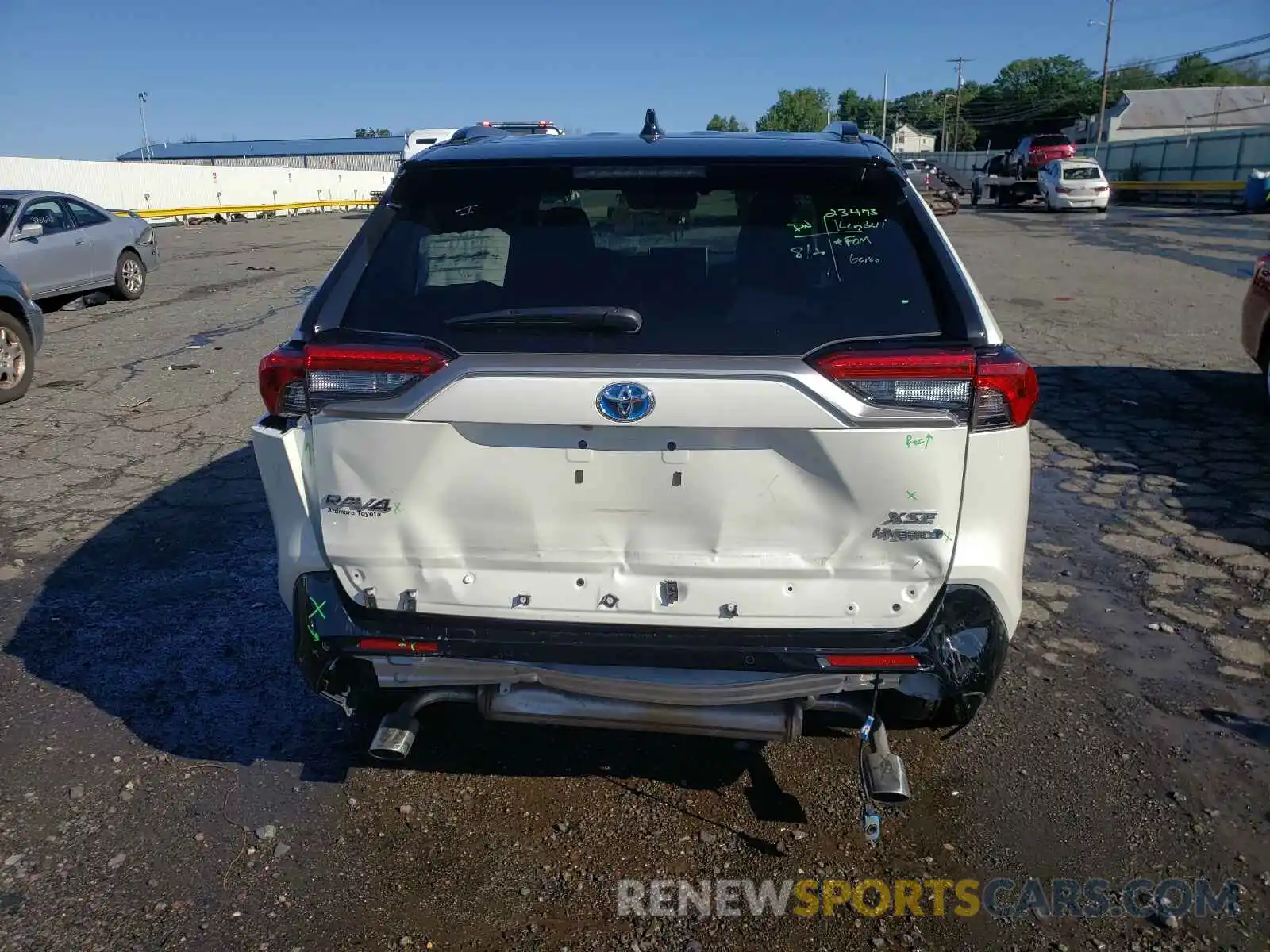 9 Photograph of a damaged car 4T3E6RFV8MU033258 TOYOTA RAV4 2021