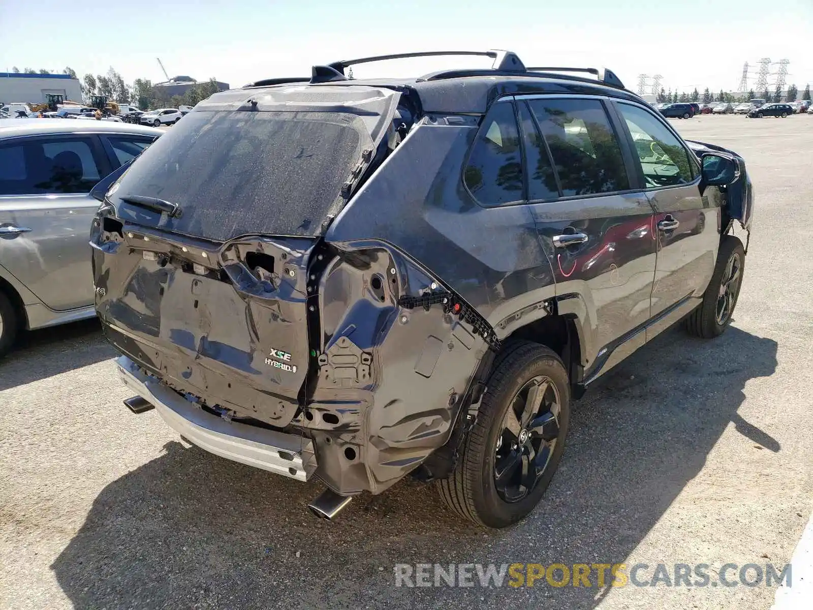 4 Photograph of a damaged car 4T3E6RFV9MU008627 TOYOTA RAV4 2021