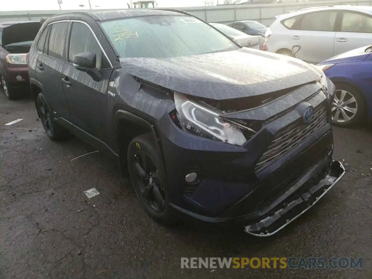 1 Photograph of a damaged car 4T3E6RFV9MU024102 TOYOTA RAV4 2021