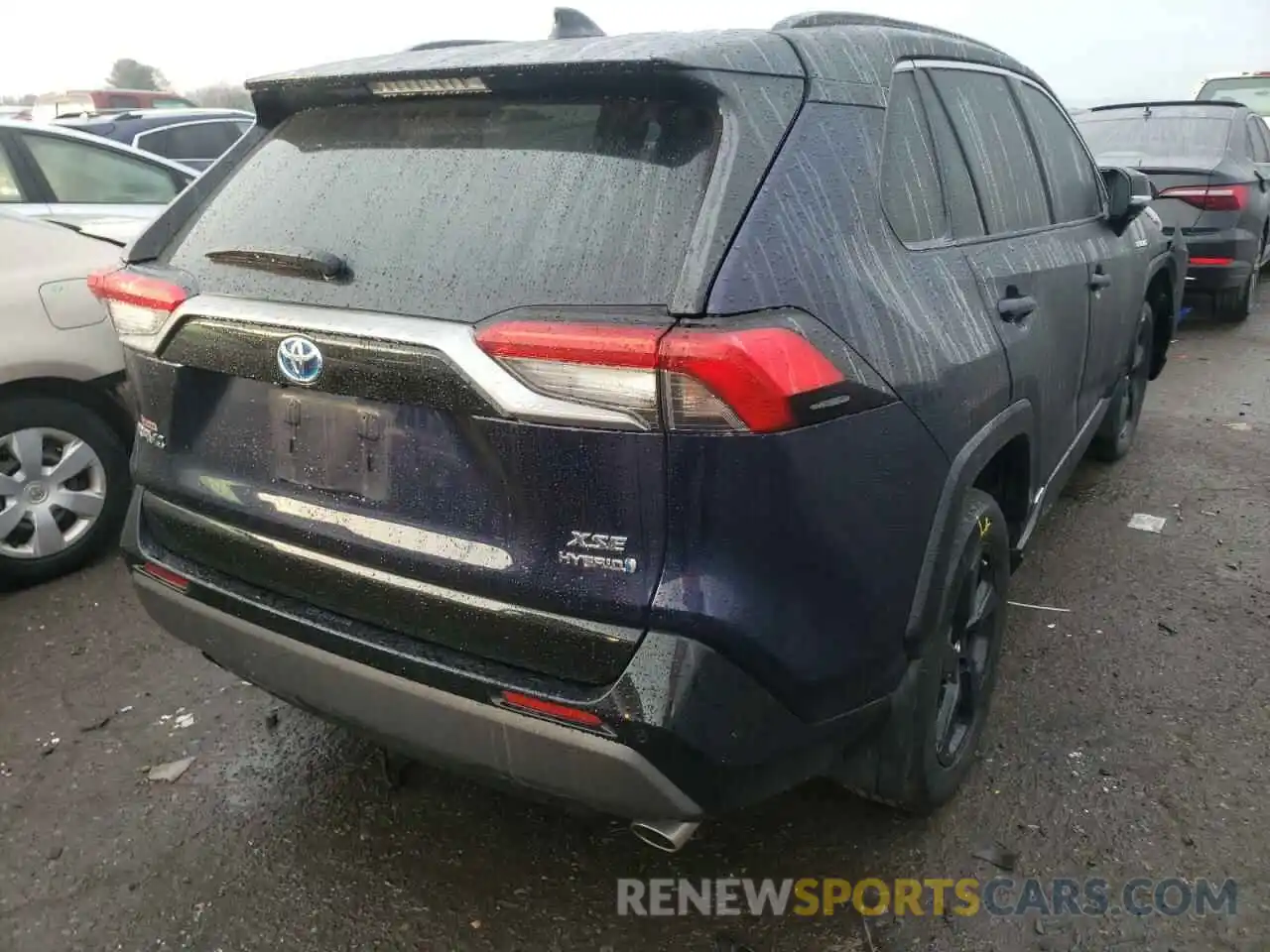 4 Photograph of a damaged car 4T3E6RFV9MU024102 TOYOTA RAV4 2021