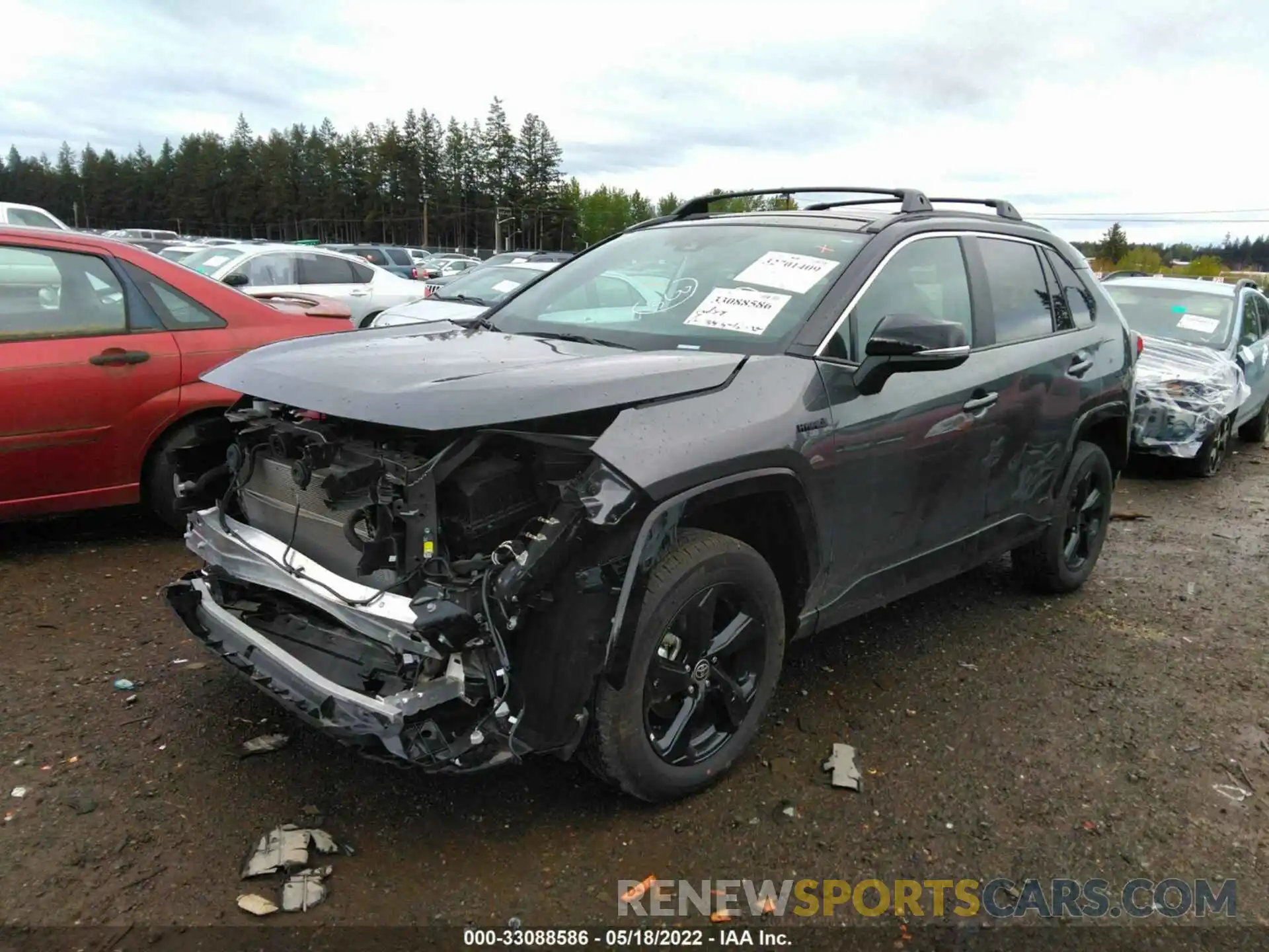 2 Photograph of a damaged car 4T3E6RFV9MU032555 TOYOTA RAV4 2021