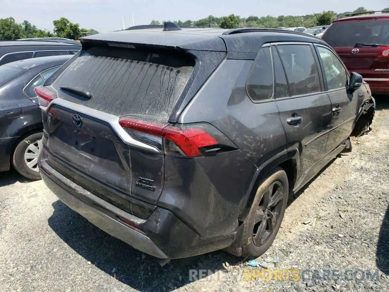 4 Photograph of a damaged car 4T3E6RFV9MU039196 TOYOTA RAV4 2021